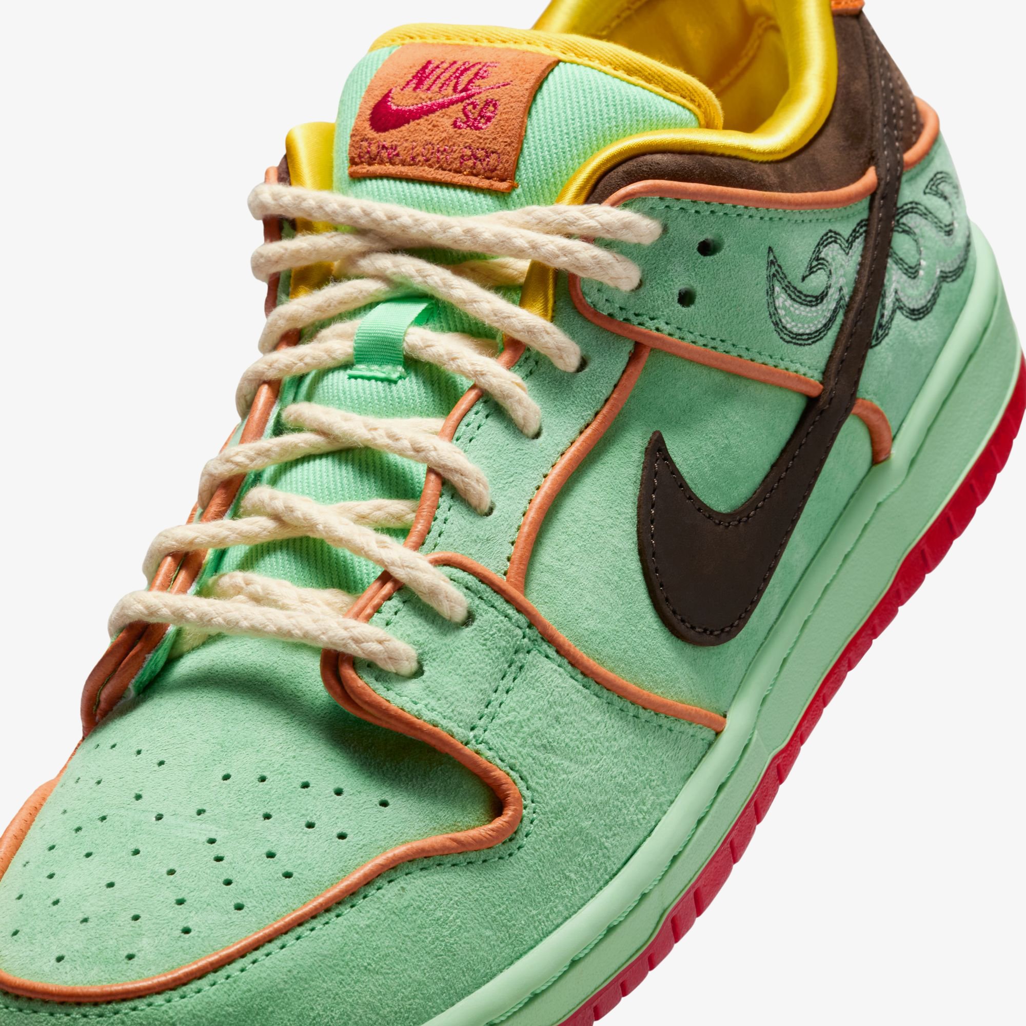 SB Dunk Low Pro 'Tourmaline'