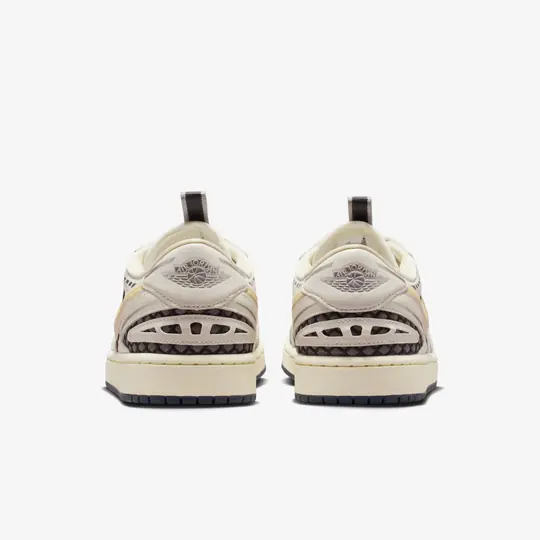 Air Jordan 1 Low Method of Make 'Sail Coconut Milk' (W) - Görsel 6