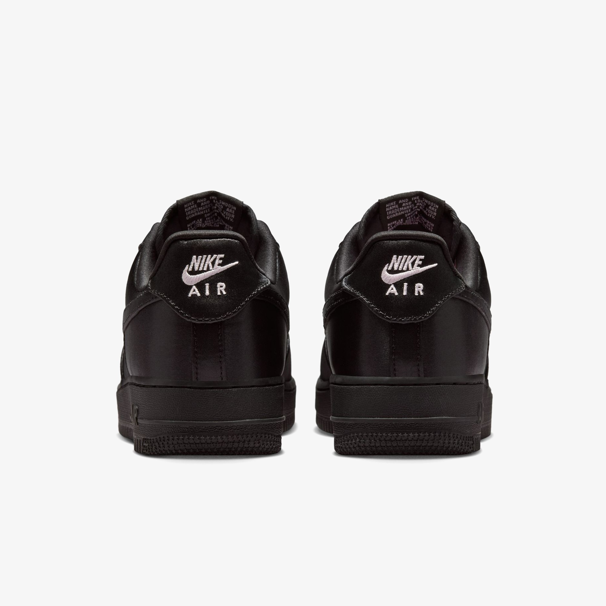 Air Force 1 Low '07 LV8 'Black Satin' (W)