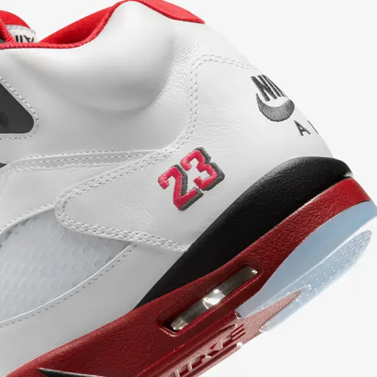 Air Jordan 5 Retro 'Fire Red Black Tongue' - Görsel 9