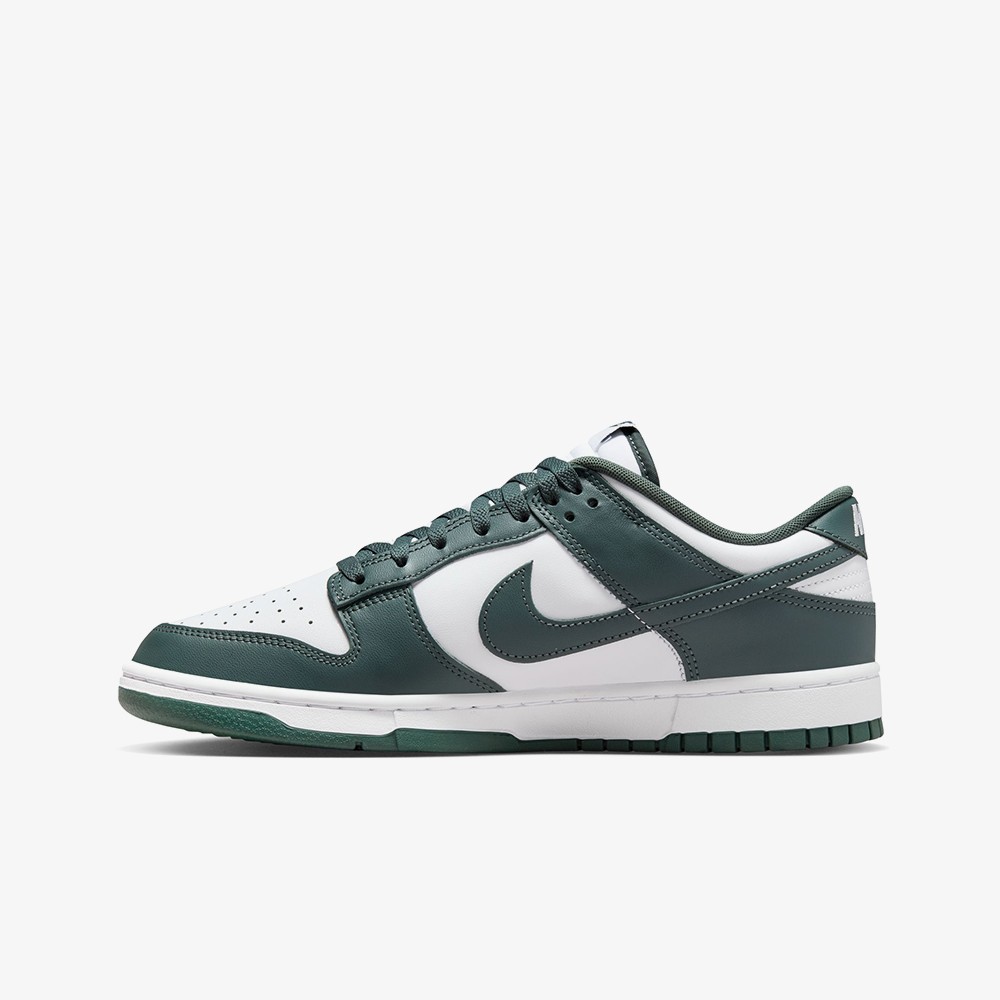 Dunk Low 'Vintage Green'