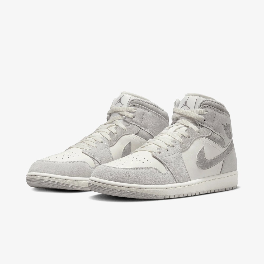 Air Jordan 1 Mid SE Neutral 'Grey Sail'