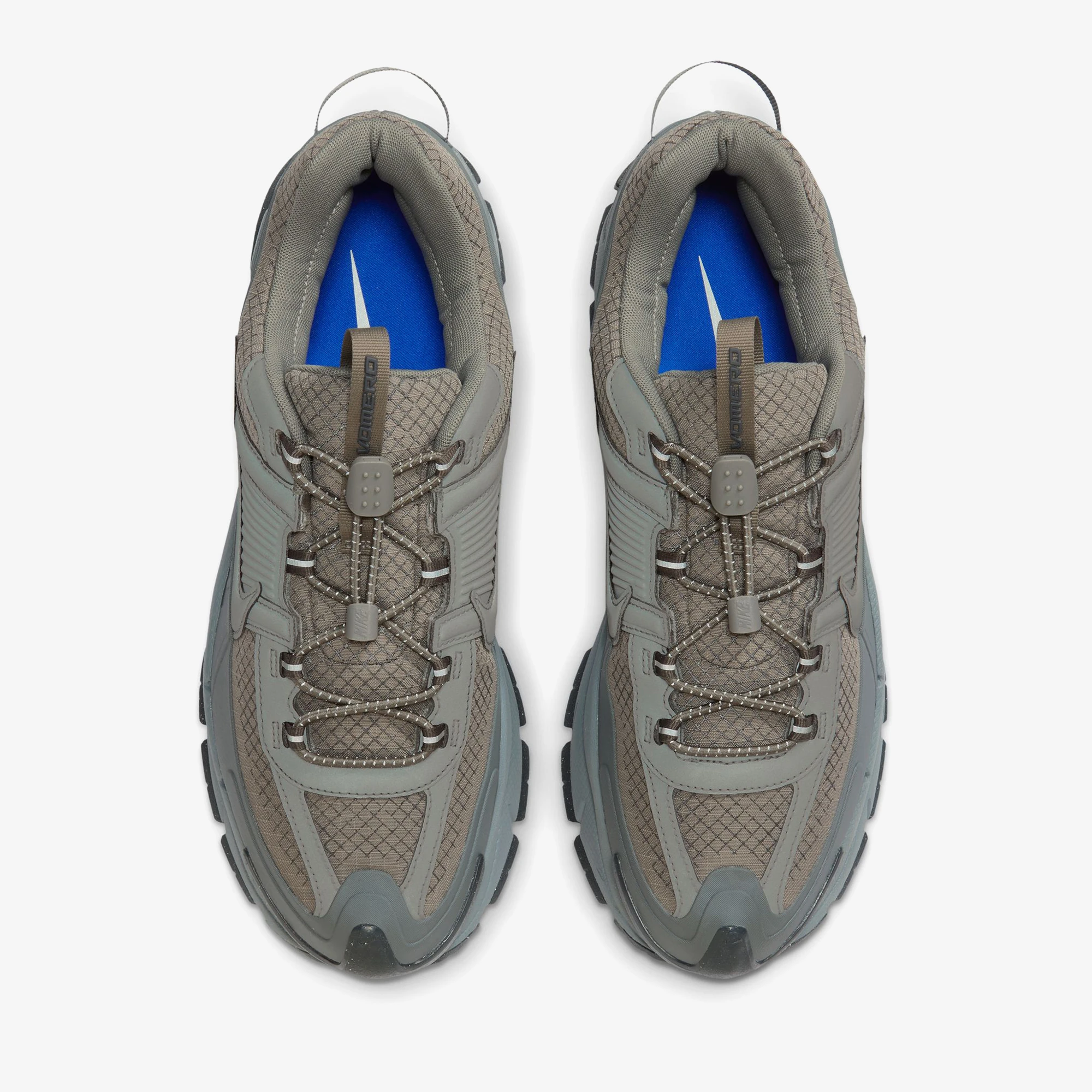 Zoom Vomero 5 Roam 'Metallic Platinum'