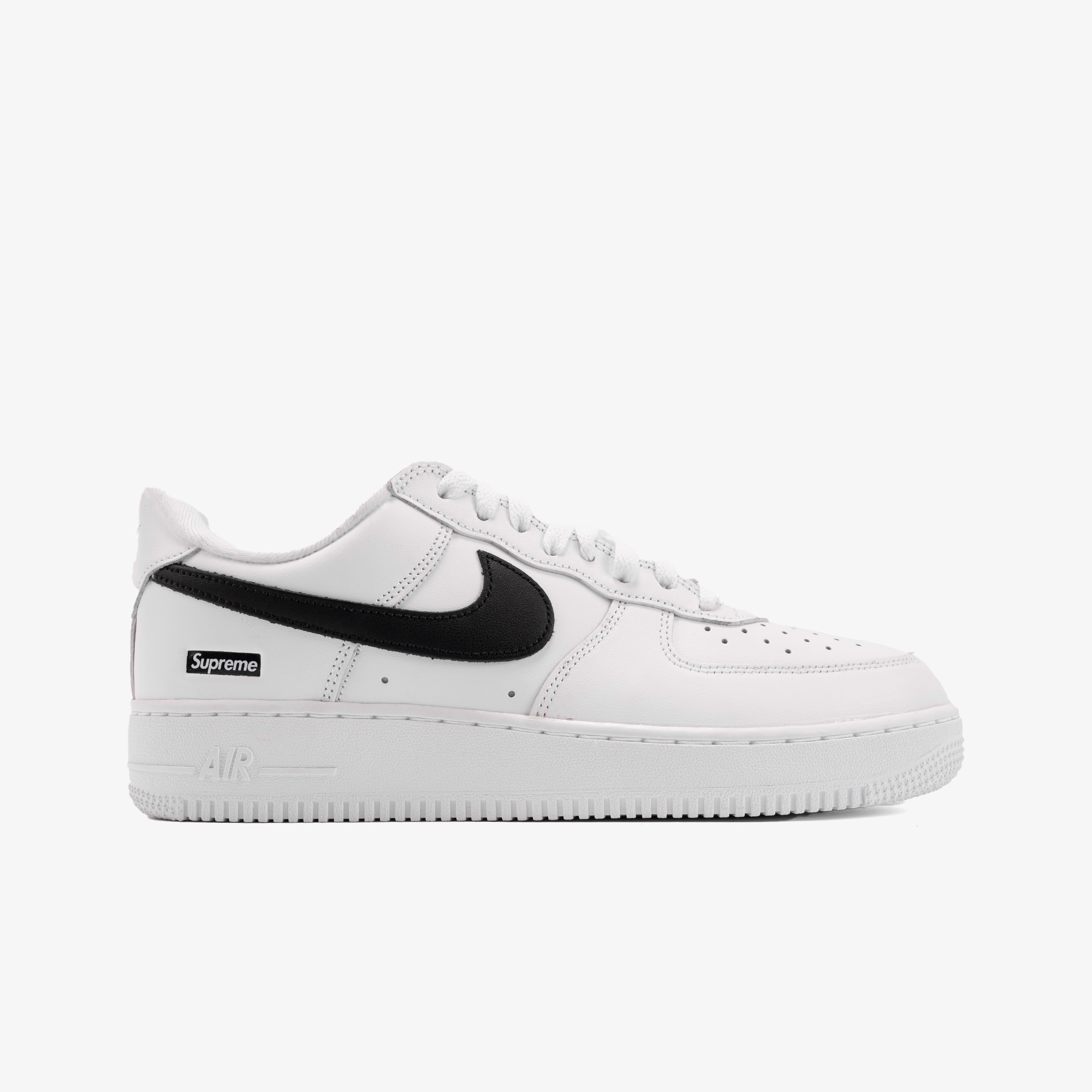 Nike x Supreme Air Force 1 Low 'White Black'
