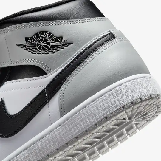 Air Jordan 1 Mid 'Barons' - Görsel 8