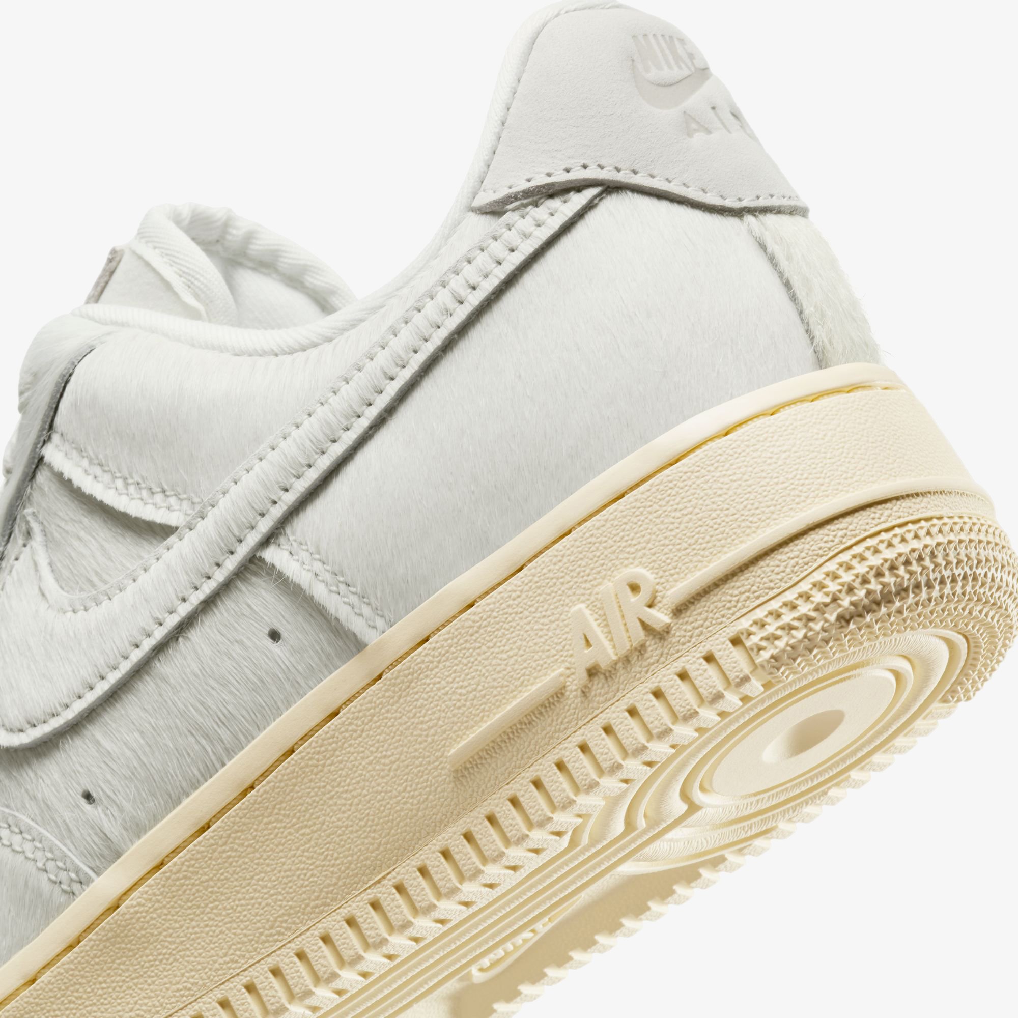 Air Force 1 '07 'Sail Pony Hair' (W)