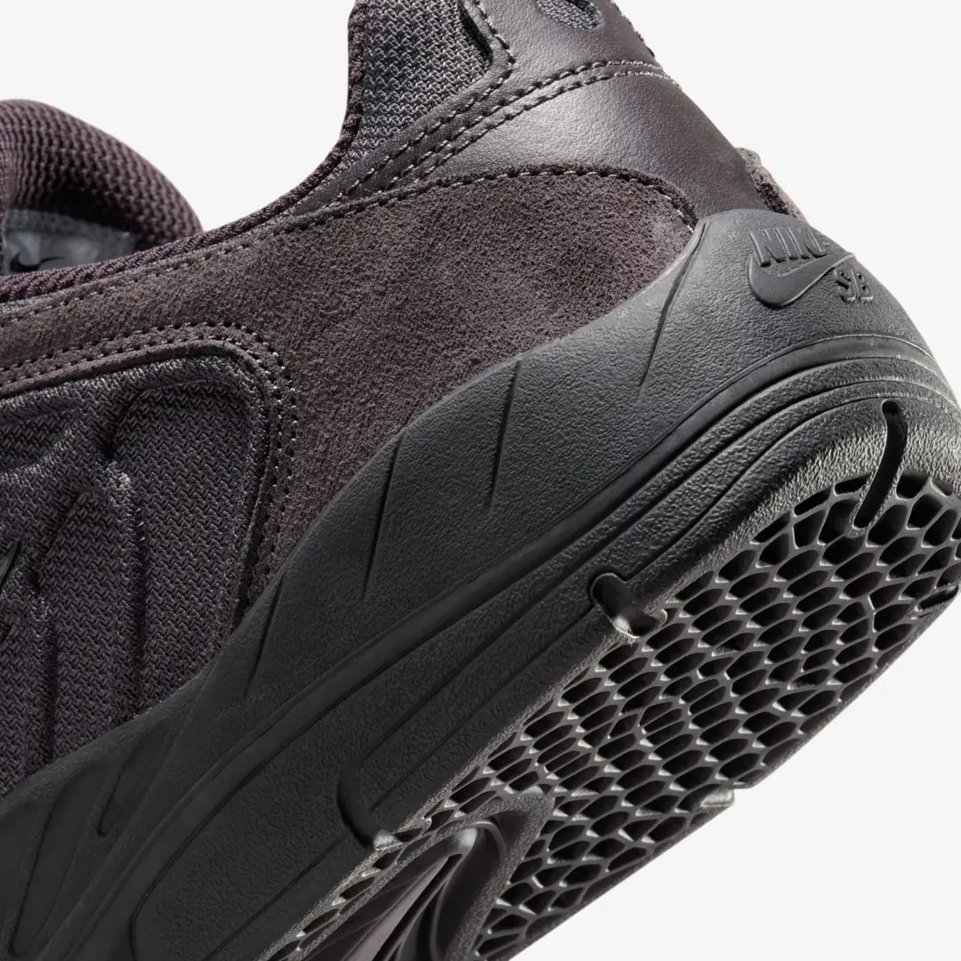 Nike SB Vertebrae 'Dark Raisin' - WUNDER