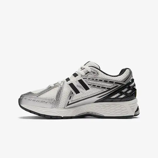 1906R 'Black' - Görsel 3