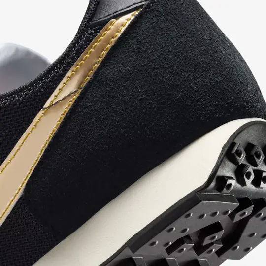 Daybreak SP 'Black and Metallic Gold' - Görsel 9