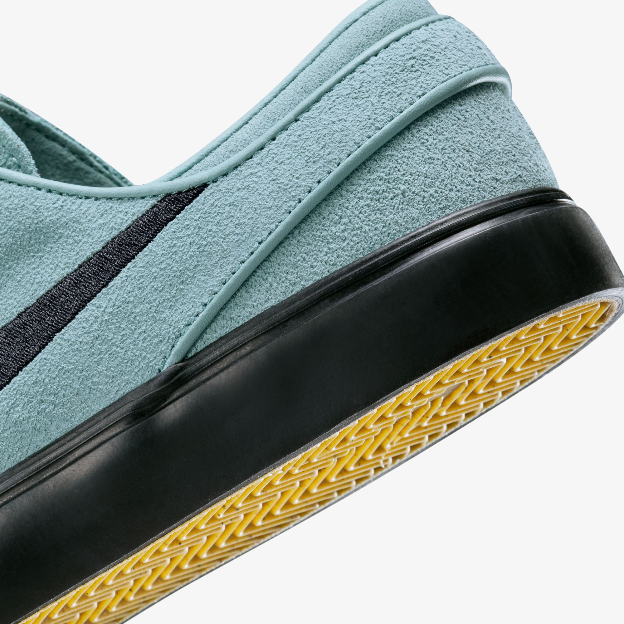 SB Zoom Janoski OG+ 'Cannon Black'