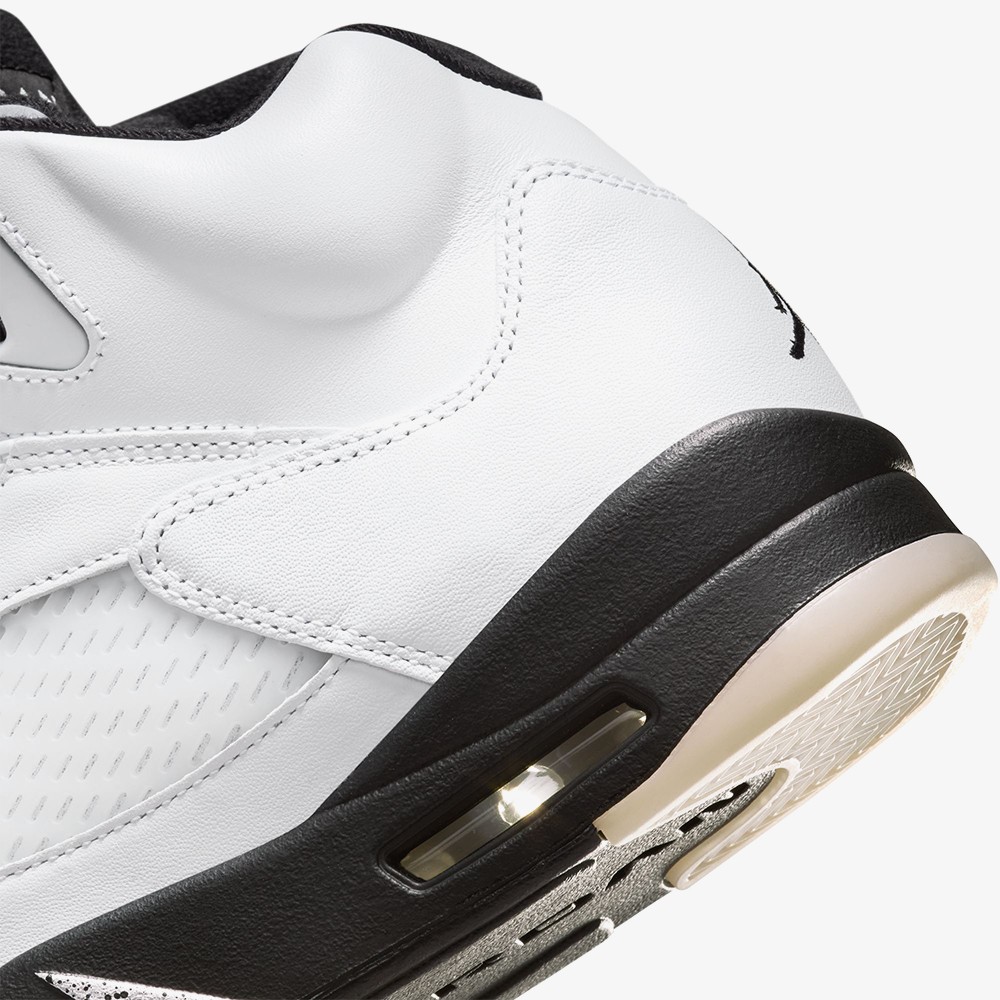 Air Jordan 5 Retro 'White and Black'