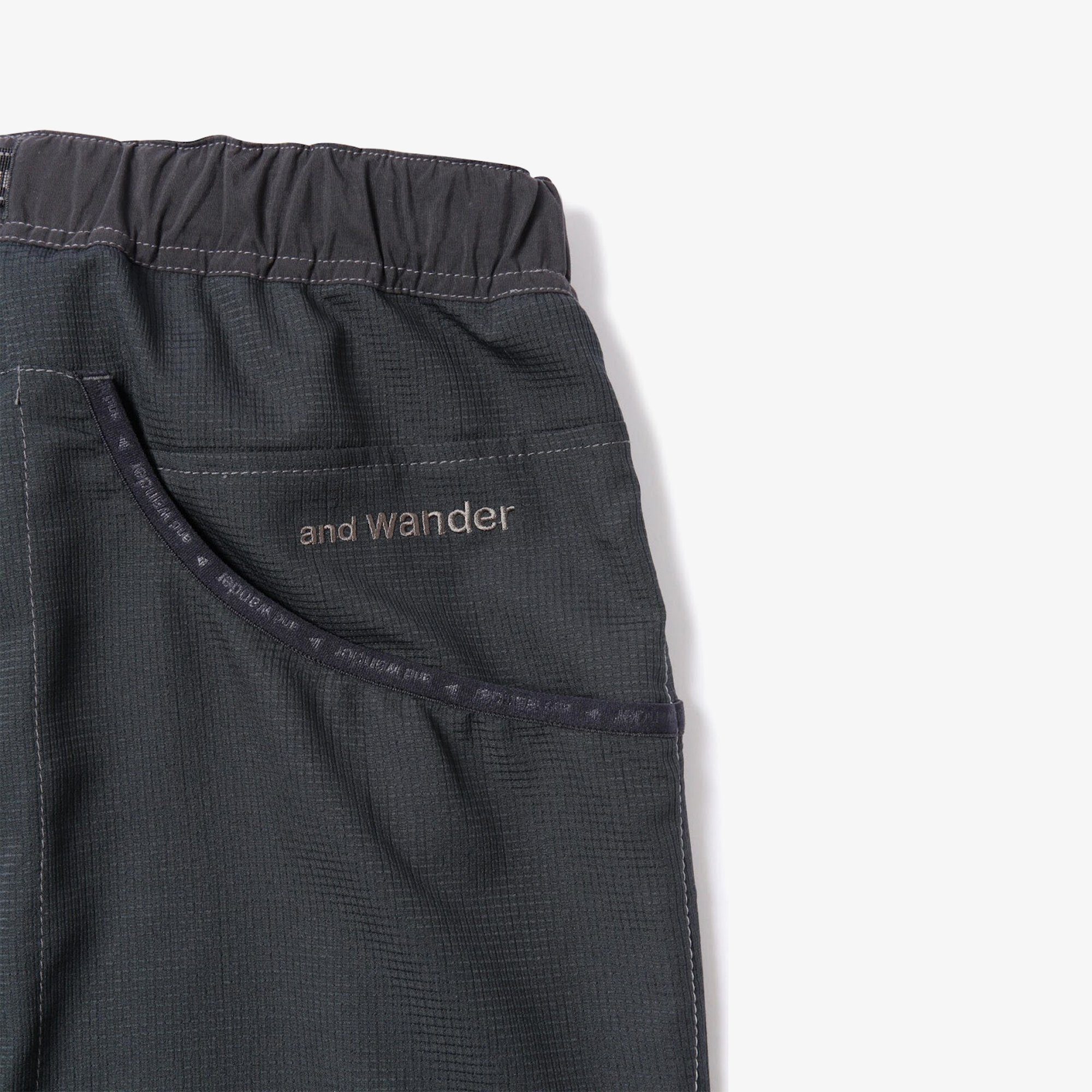 Vent Pants 'Black'