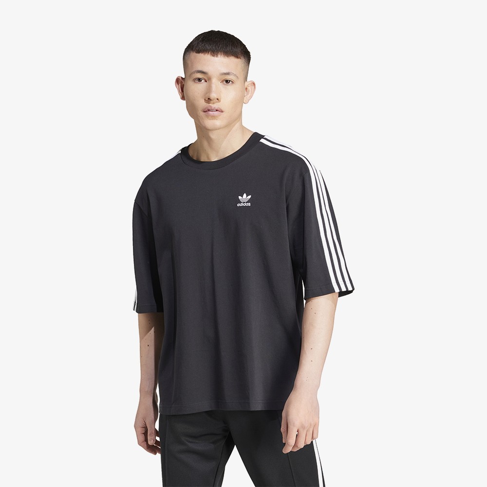 T shirt adidas oversize on sale