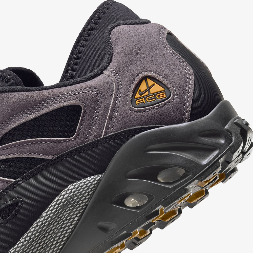 ACG Air Exploraid 'Black and Light Graphite'