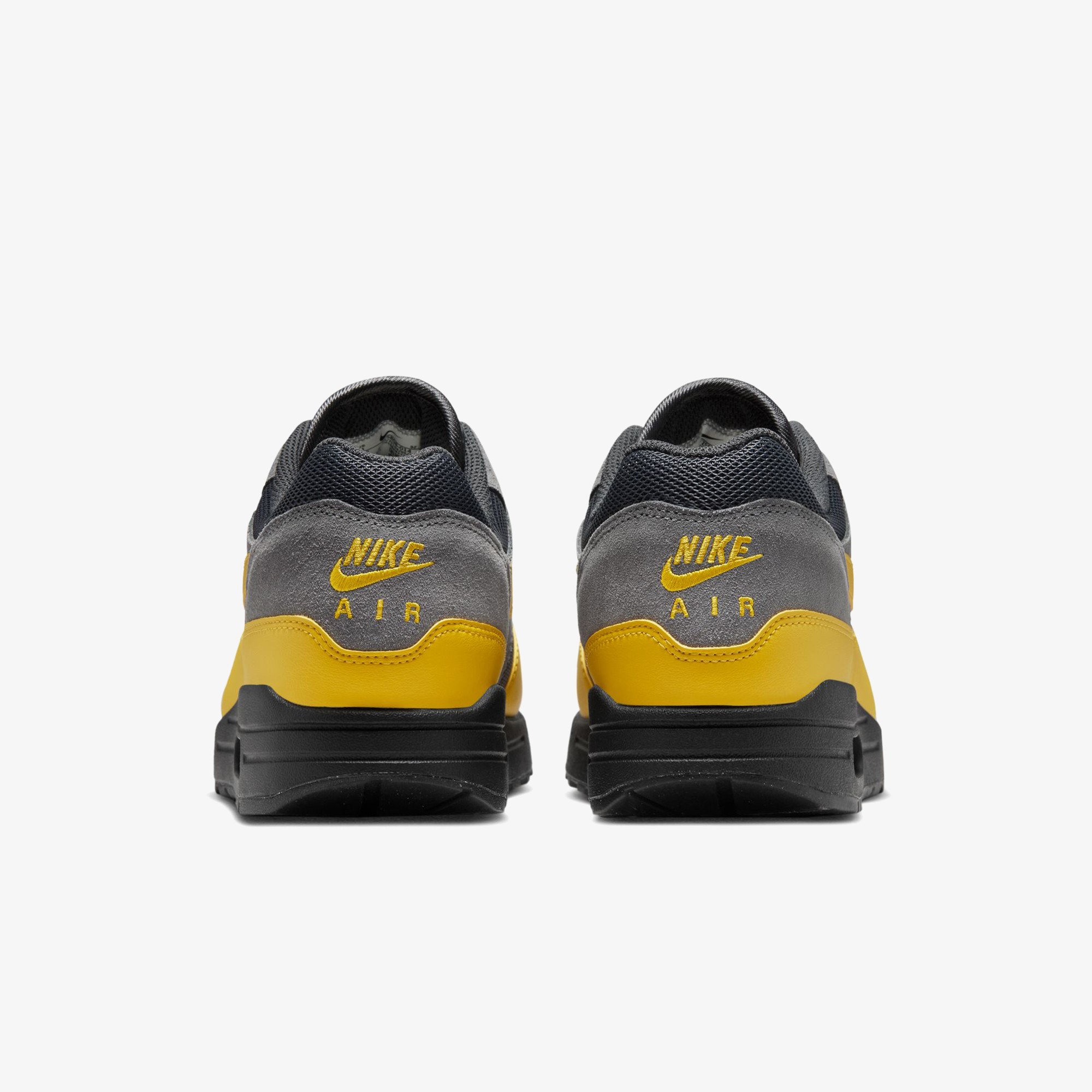 Air Max 1 Essential 'Batman'