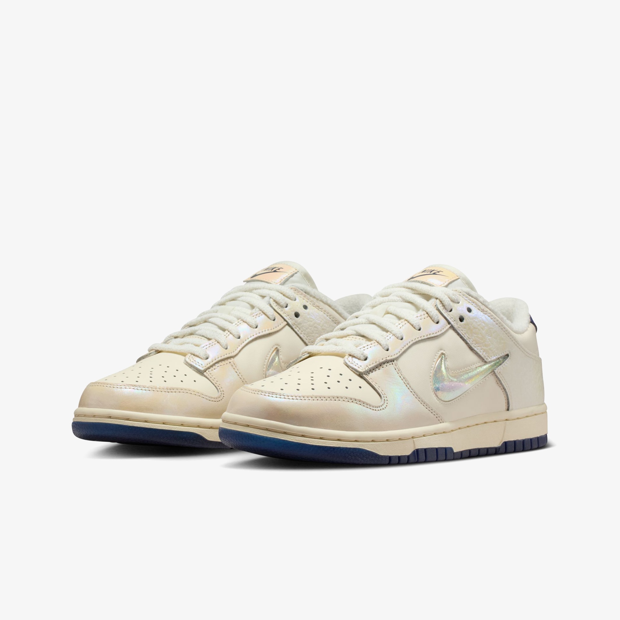 Dunk Low 'Metallic Jewel Swoosh Sail' (W)
