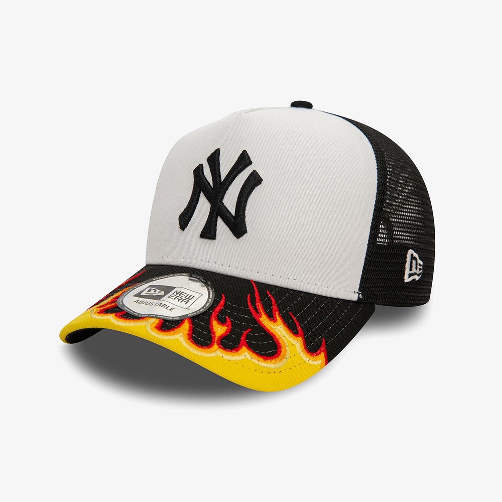 New York Yankees MLB Flame 9FORTY E-Frame Adjustable Trucker Cap 'Black'