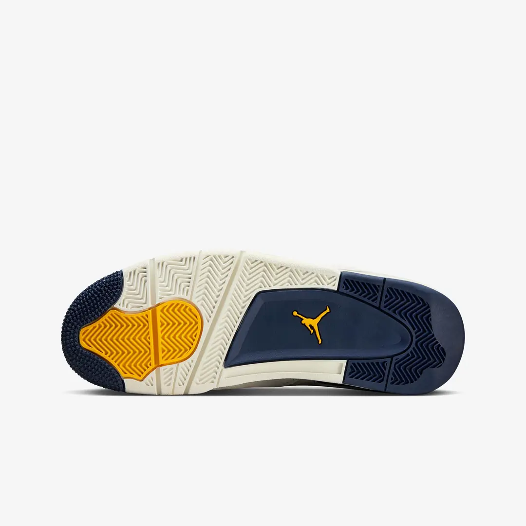 Air Jordan 4 RM 'Sail & Midnight Navy' - WUNDER
