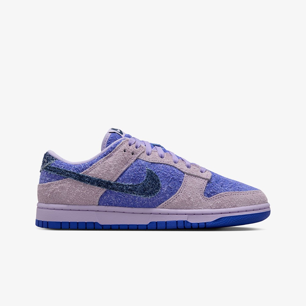 Dunk Low SE 'Hydrangeas' (W)