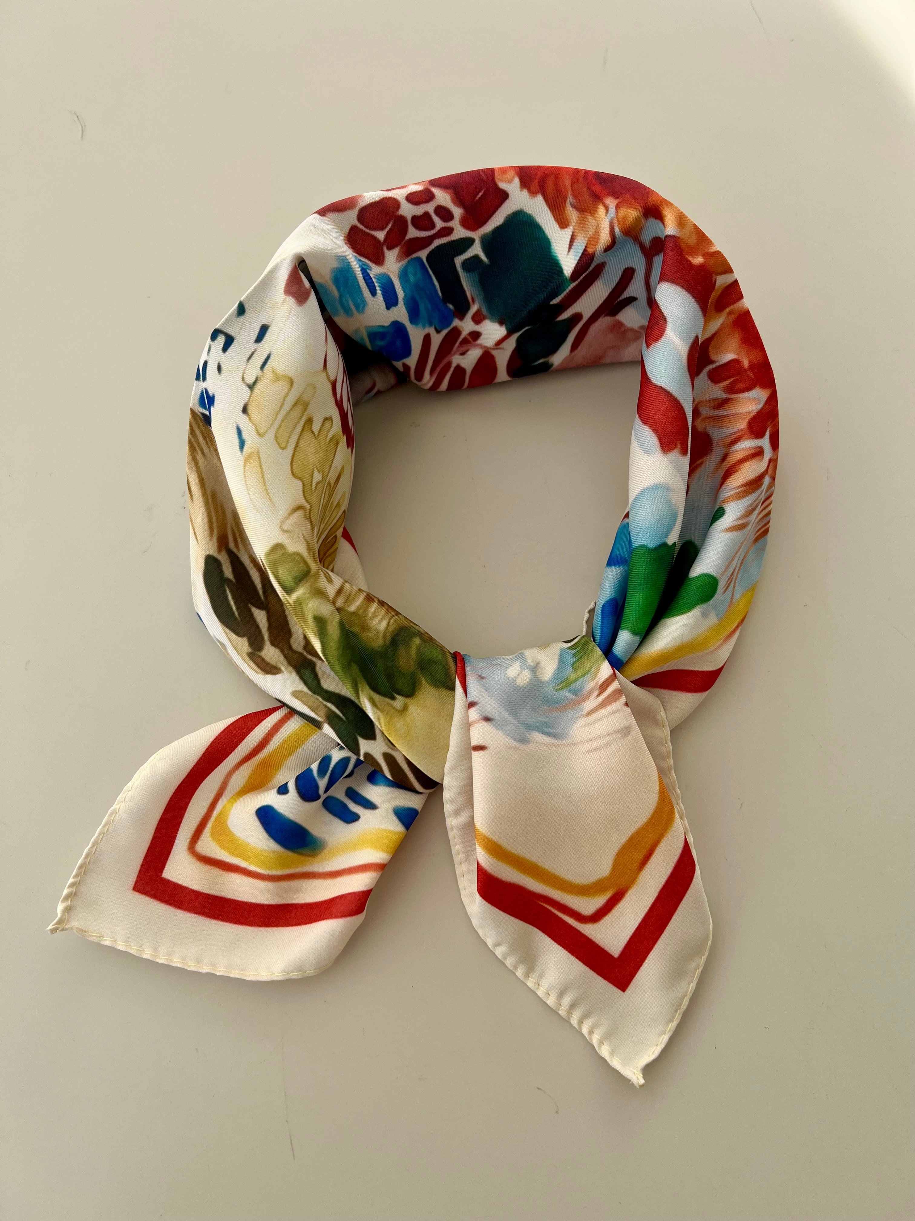 Bej Krem Desenli Fular Bandana