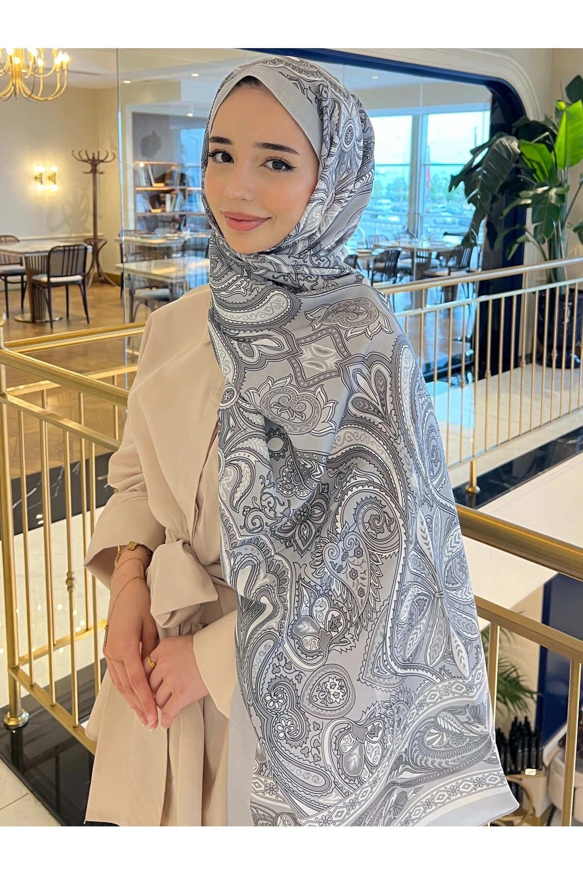   Flower Serisi Desenli Pamuk Soft Şal