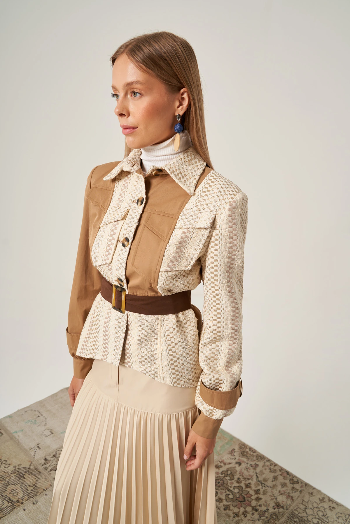 Kemerli Kısa Ceket 6811