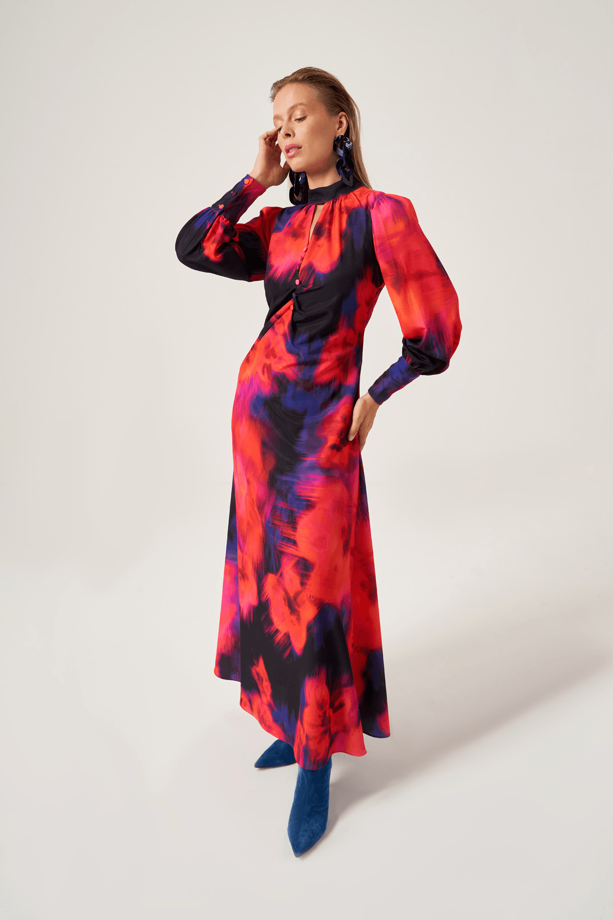 Batik Desenli Düğmeli Elbise 2802