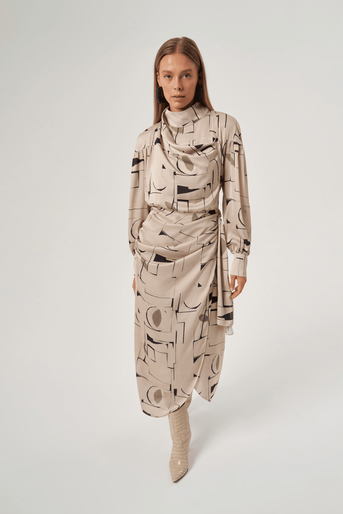 Dik Yakalı Desenli Elbise 2808