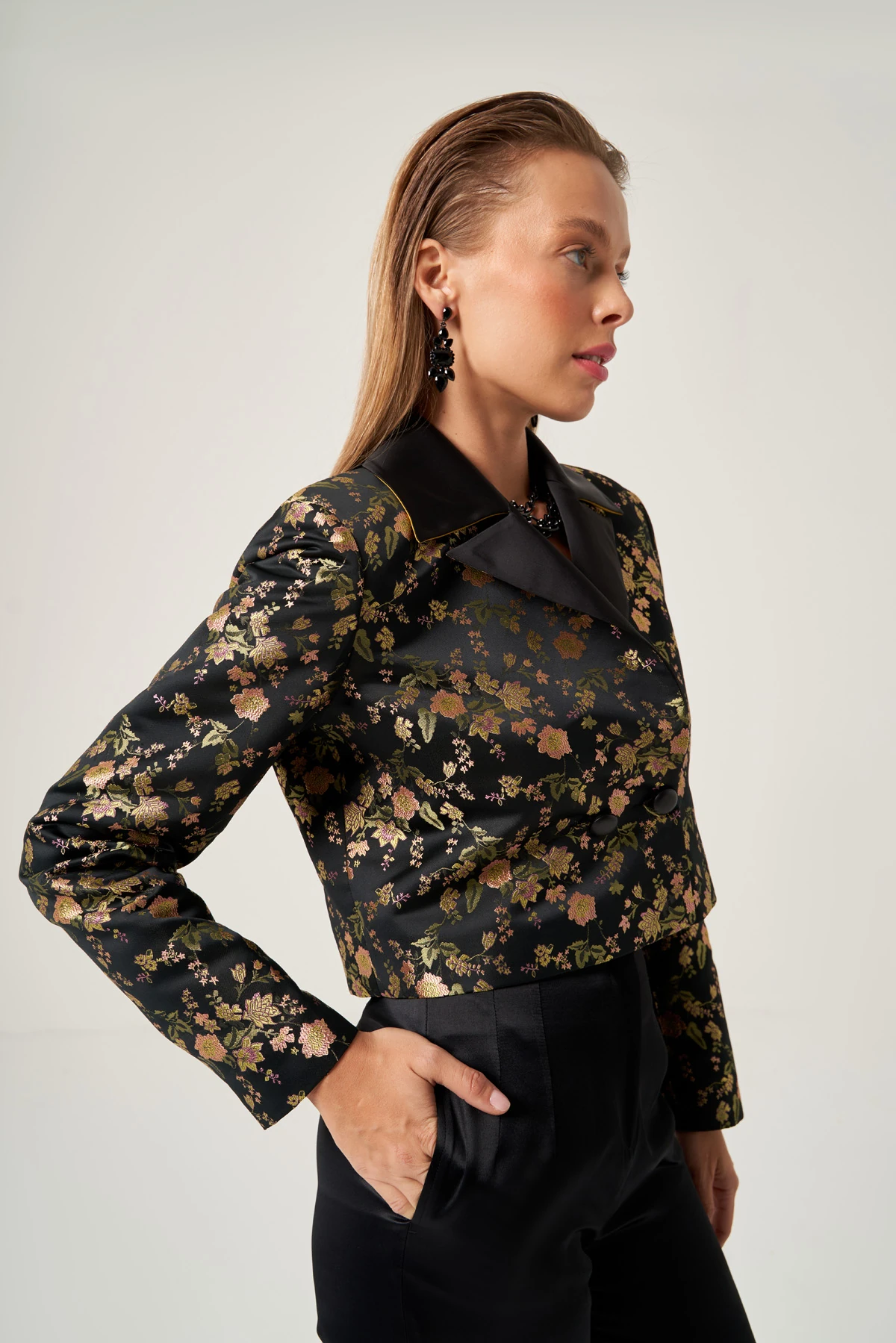 Çiçek Desenli Jakar Ceket 6810