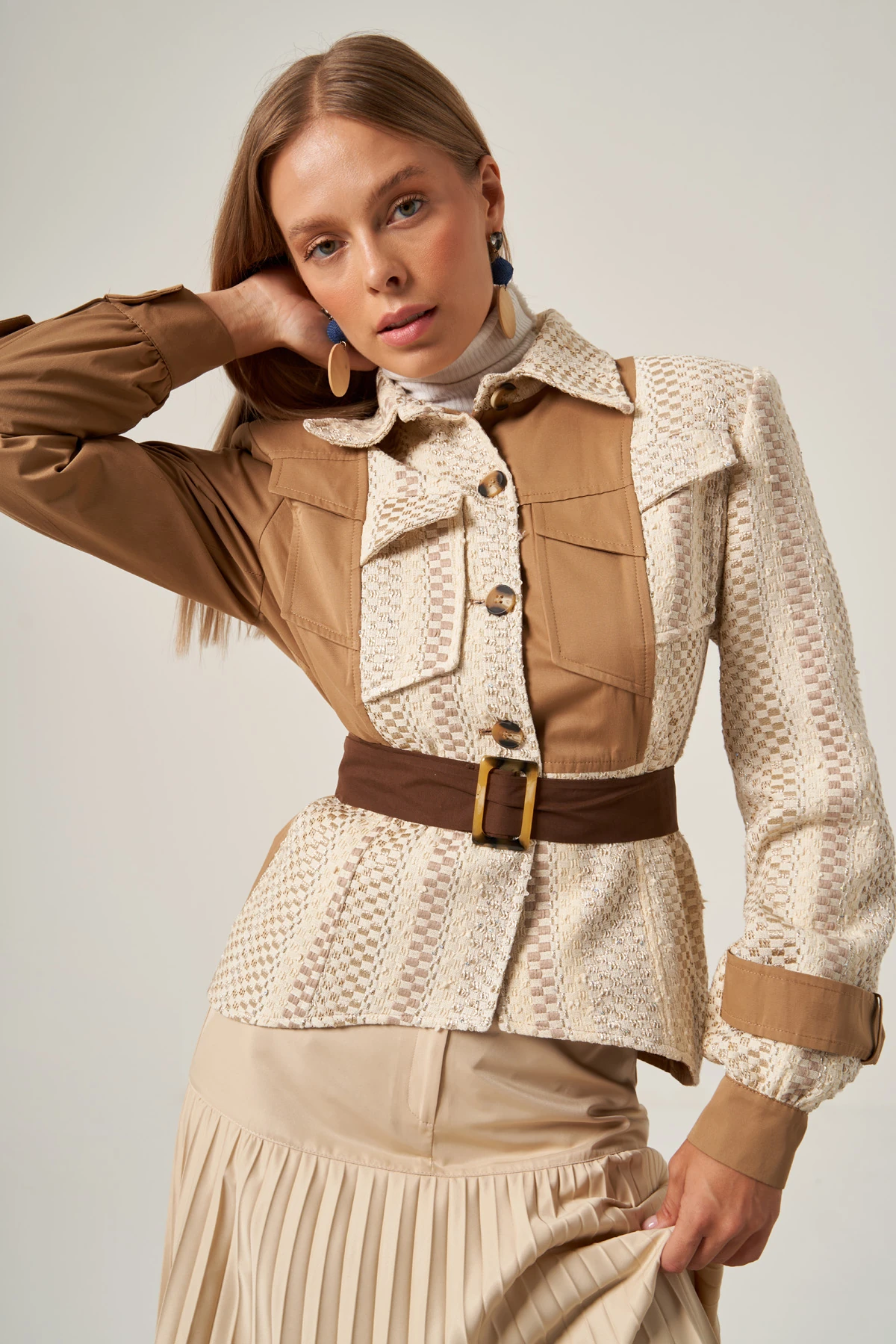 Kemerli Kısa Ceket 6811