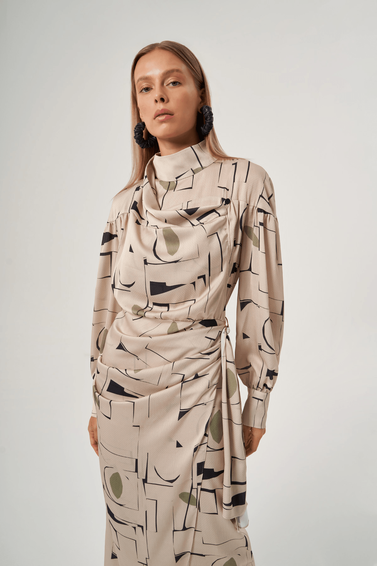 Dik Yakalı Desenli Elbise 2808