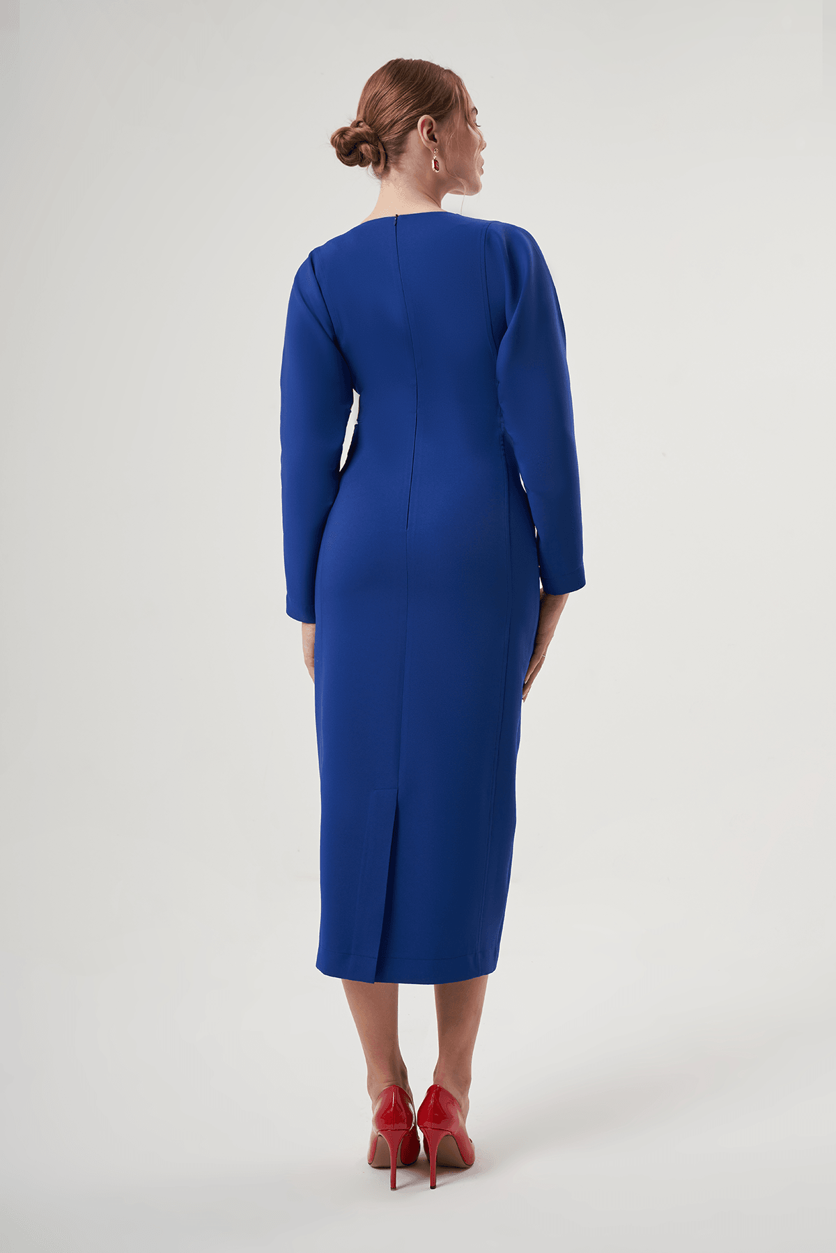 Uzun Kollu Fularlı Elbise 2039