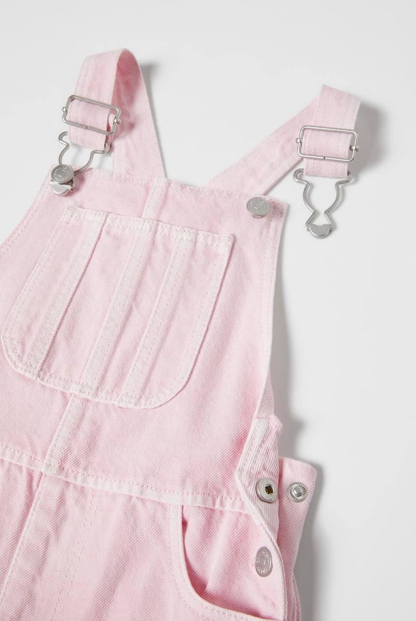 Pembe Salopet