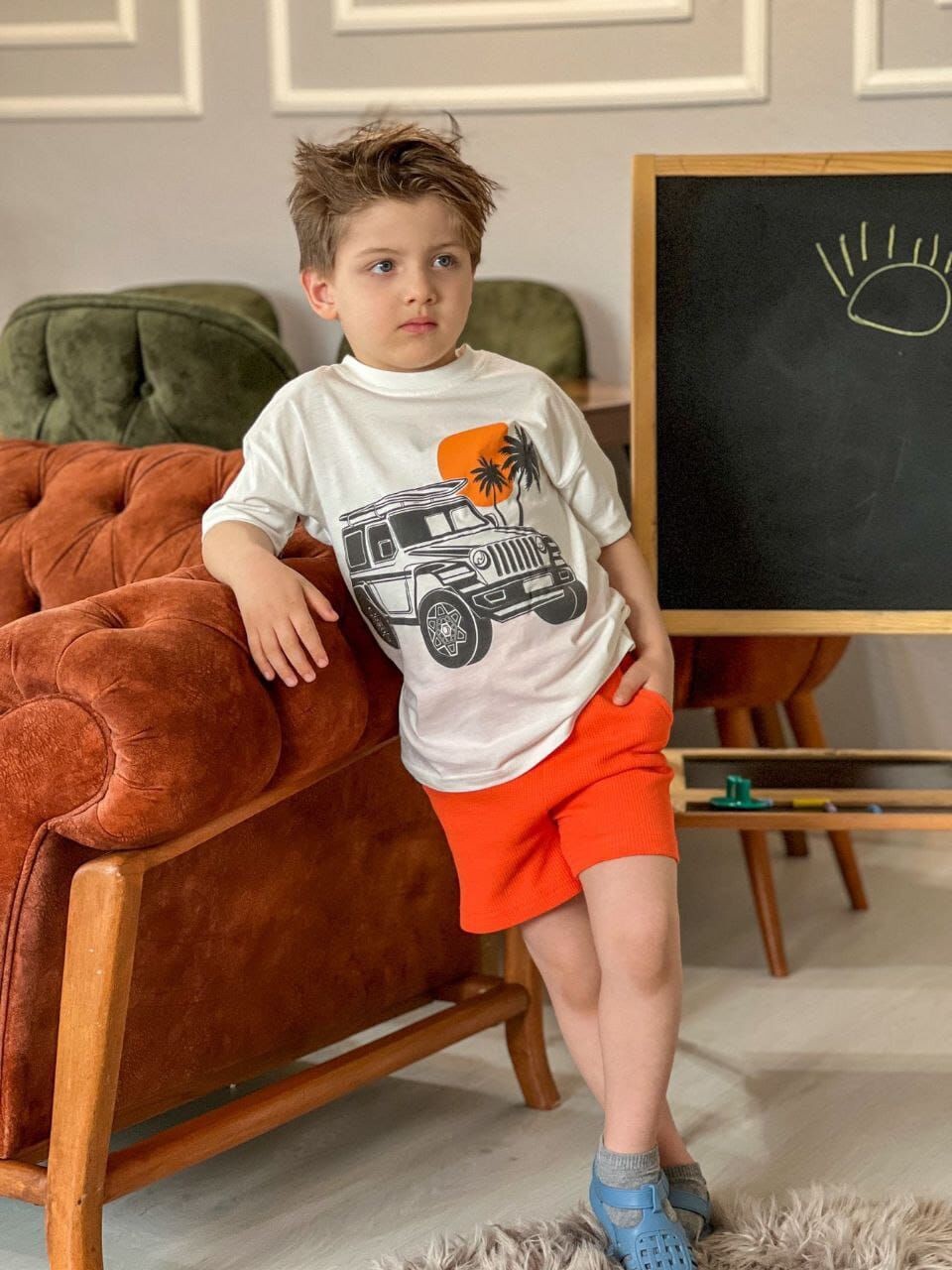 Turuncu Beyaz Jeep Baskılı Şortlu Takım