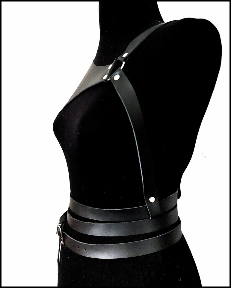 Harness Kemer, Göğsü Üçgen Formlu- Siyah