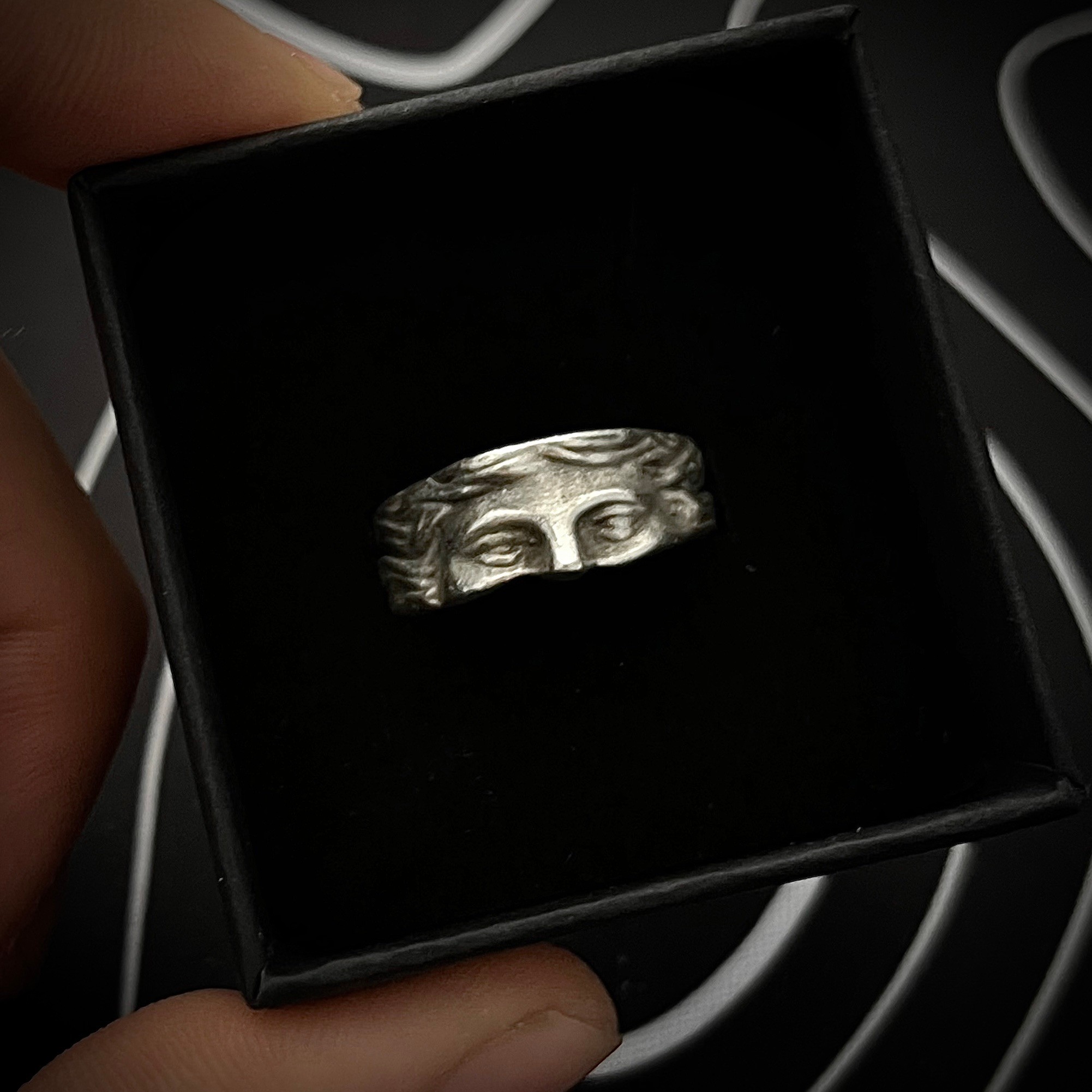 Venus Goddes Ring Matt