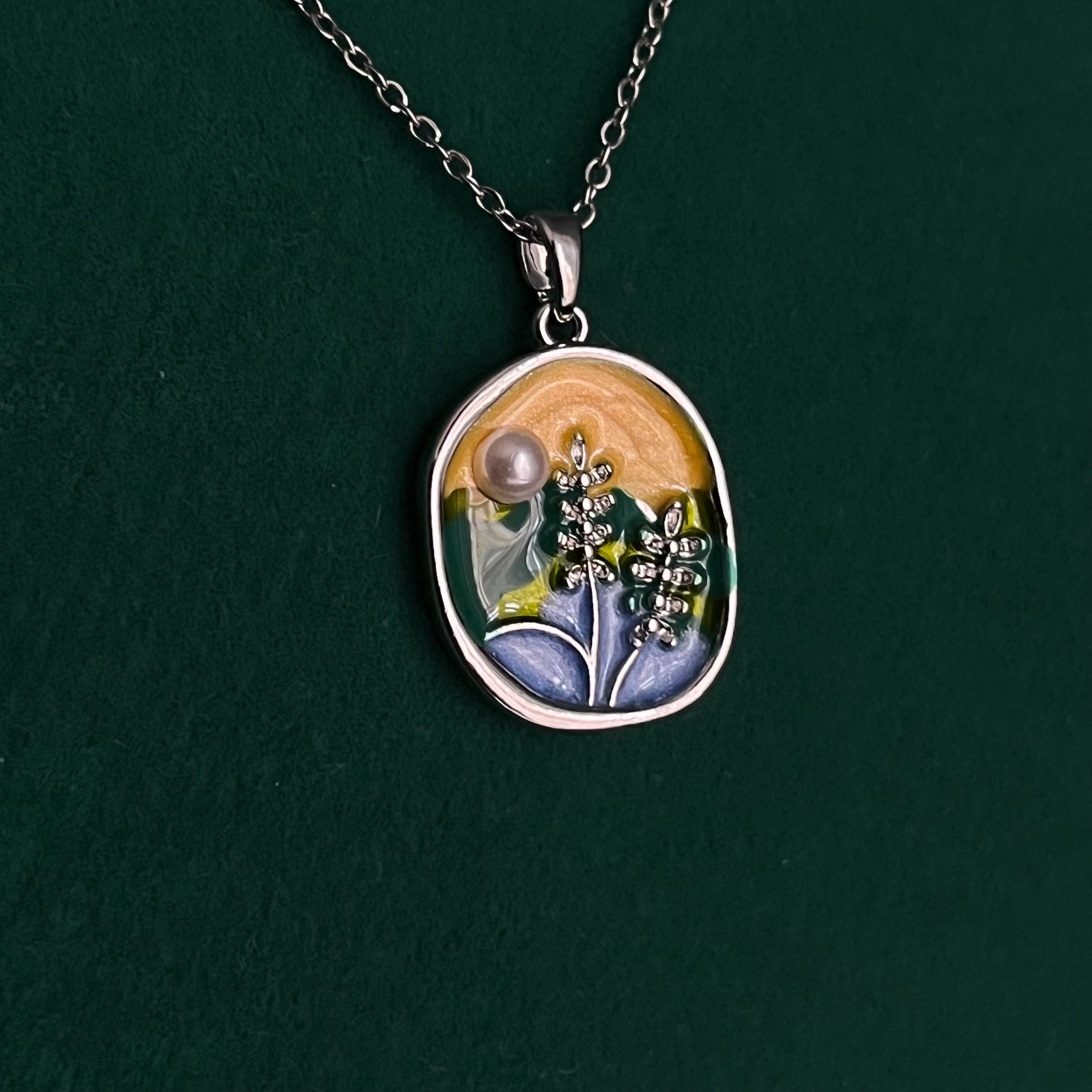 Midnight Bloom Pendant