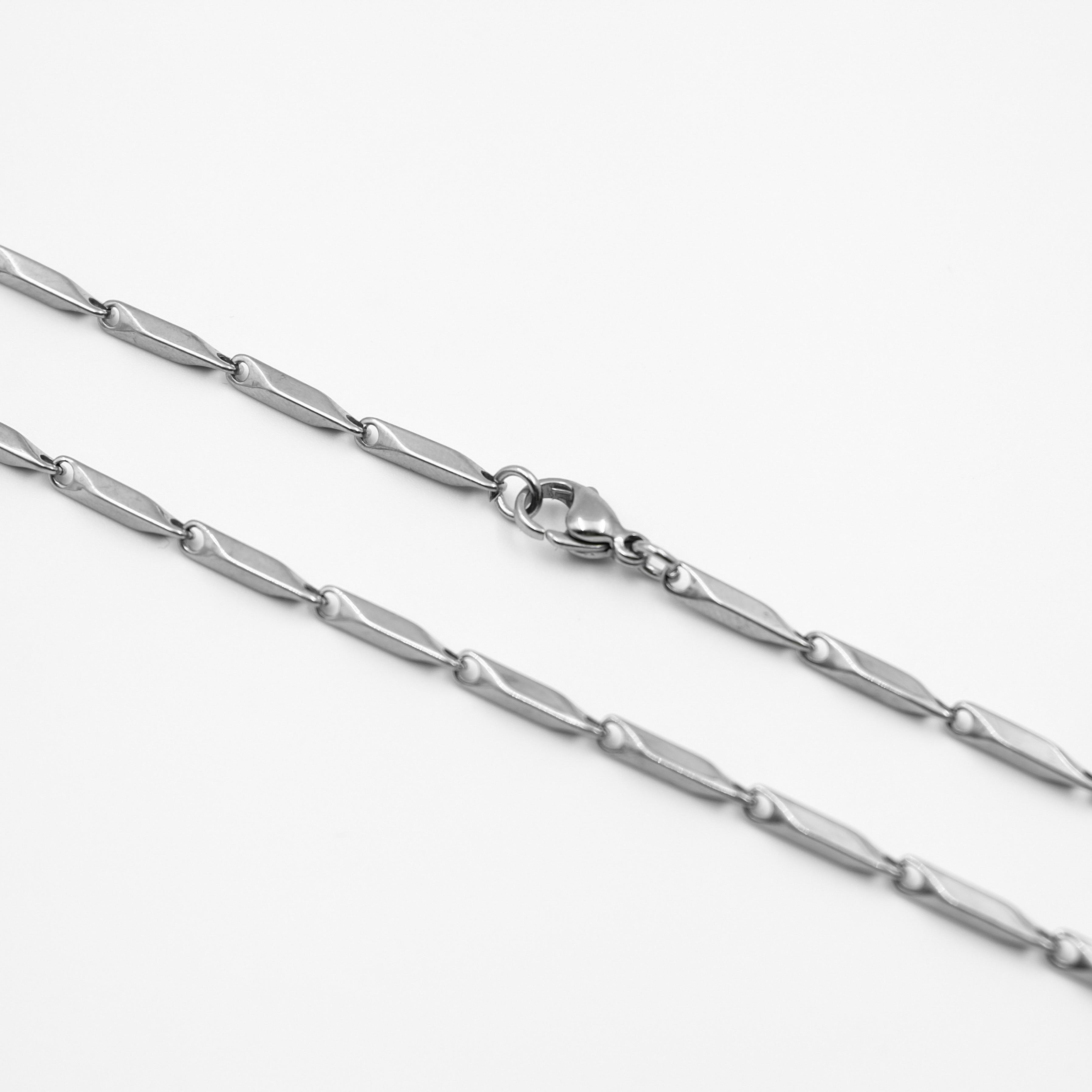 N1 SPIKE STEEL