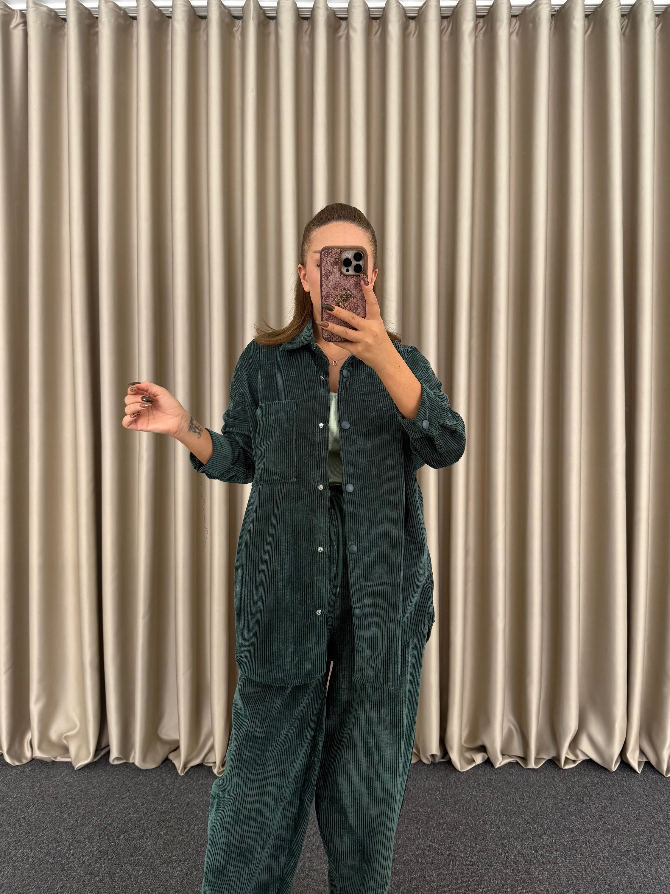 Kadife Zümrüt Gömlek