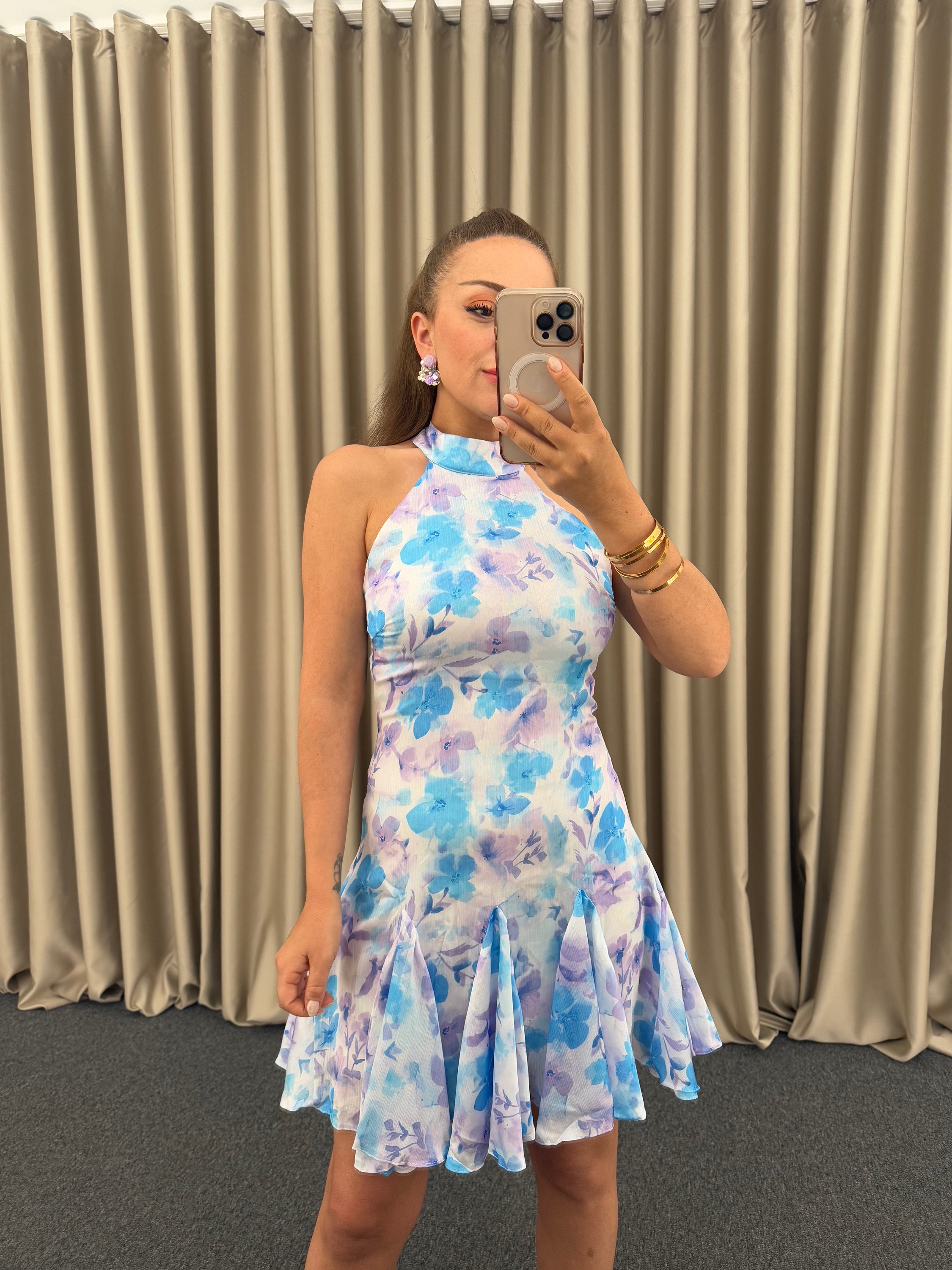 Lila Halter Yaka Elbise