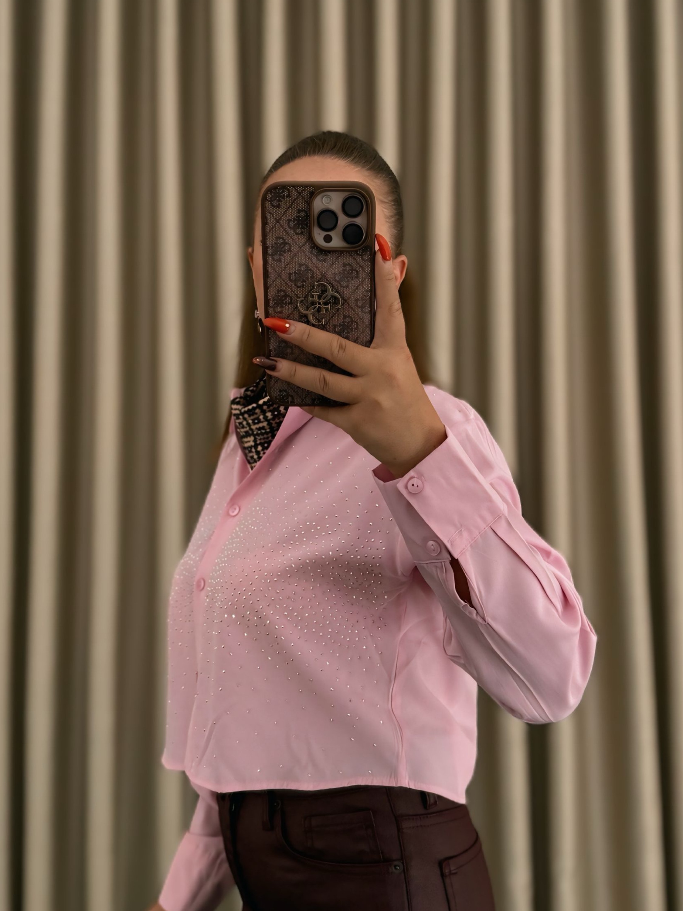 Pembe Taşlı Poplin Gömlek