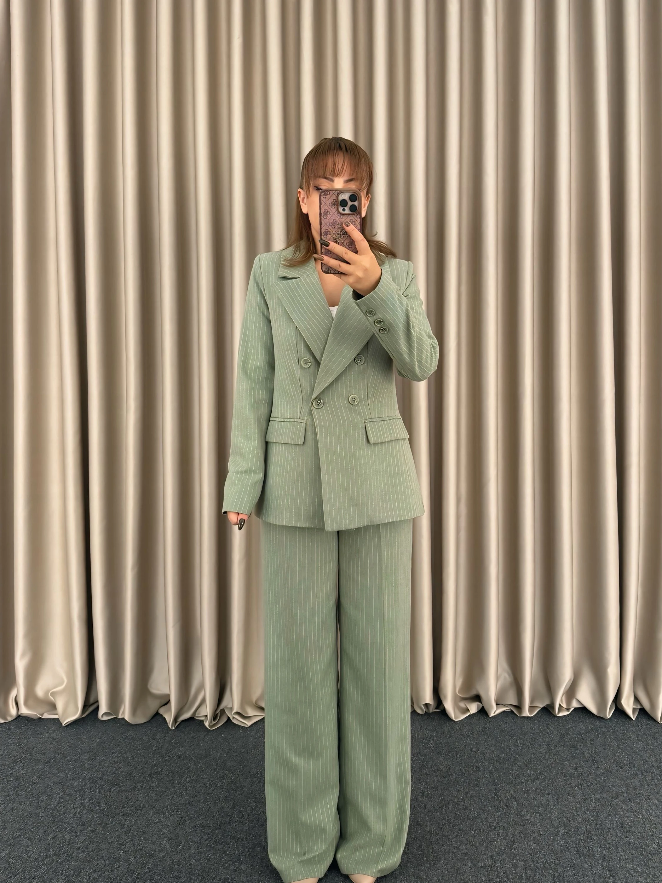 Yeşil Beyaz Çizgili Premium Takım