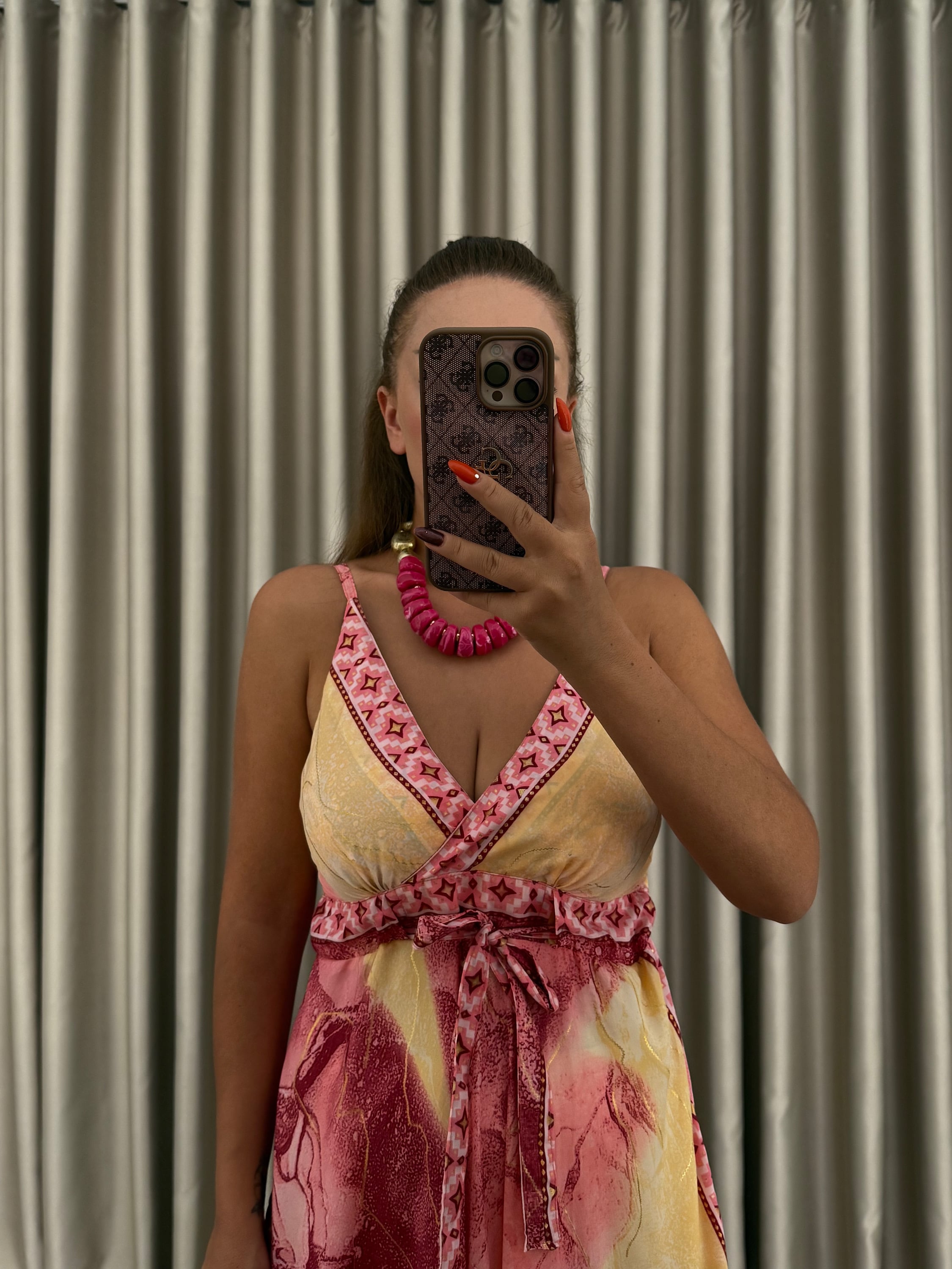Pembe Desenli İpek Saten Elbise