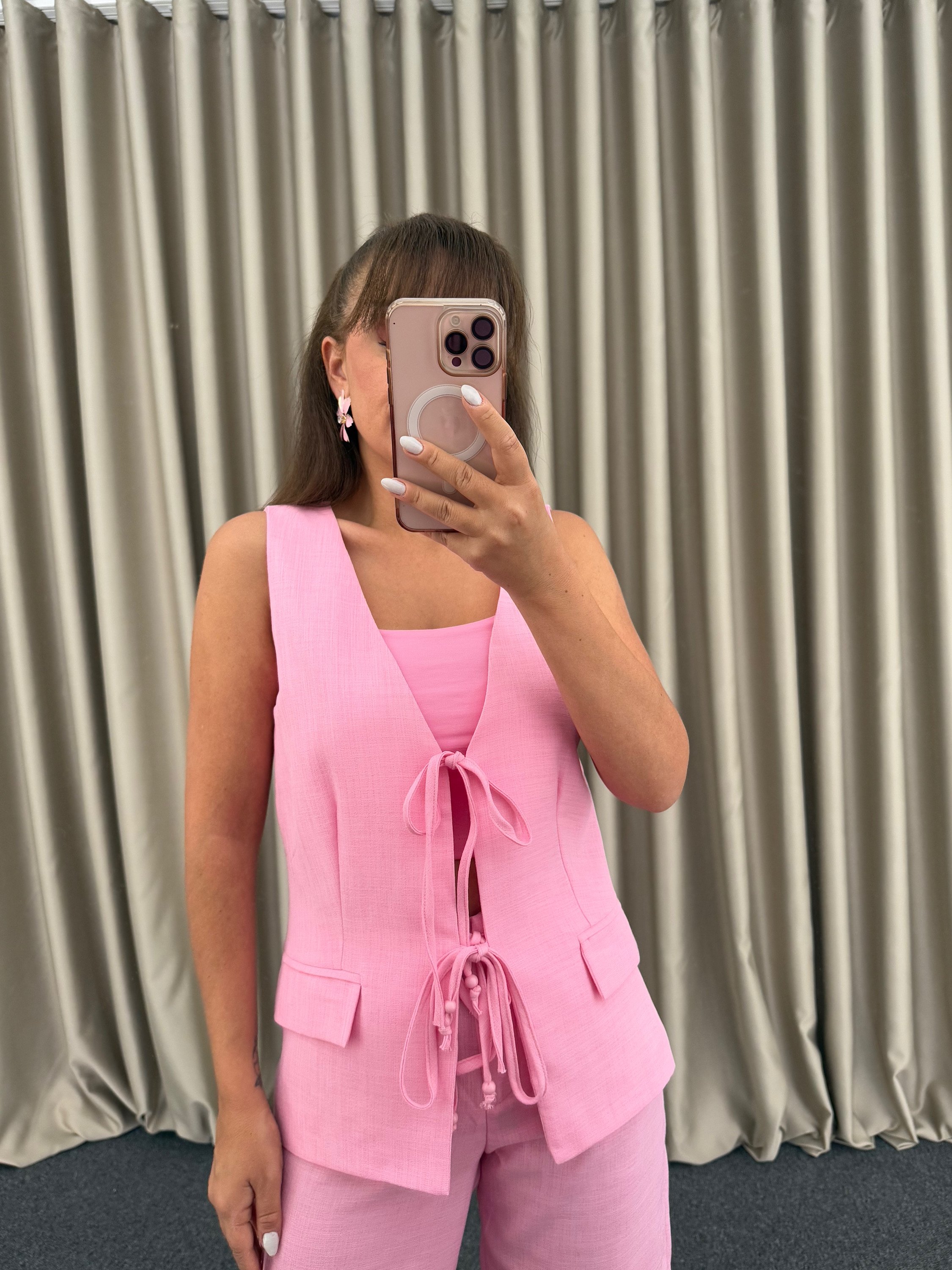 Pembe Keten Yelekli Takım