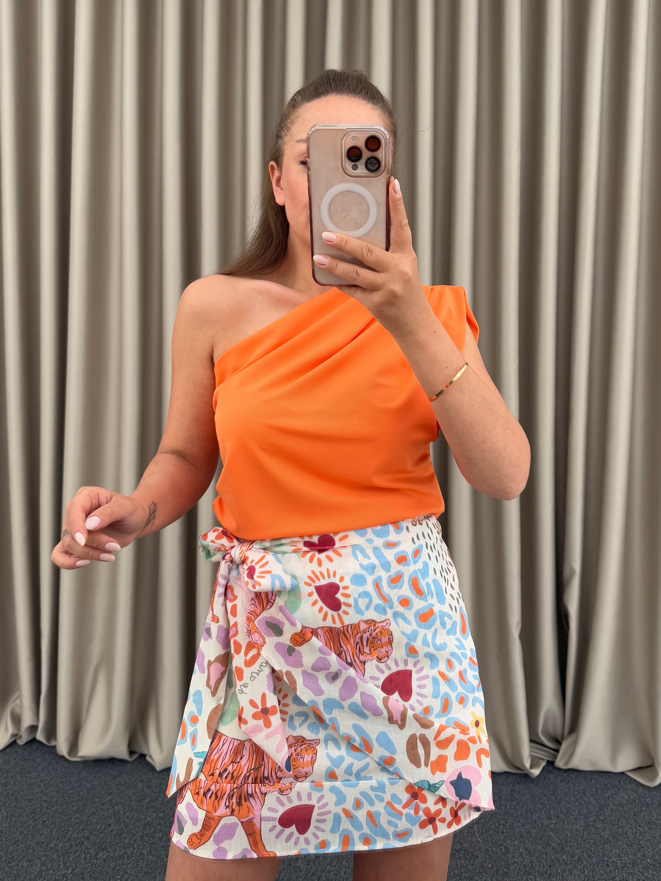 Oranj Tek Omuz Bluz