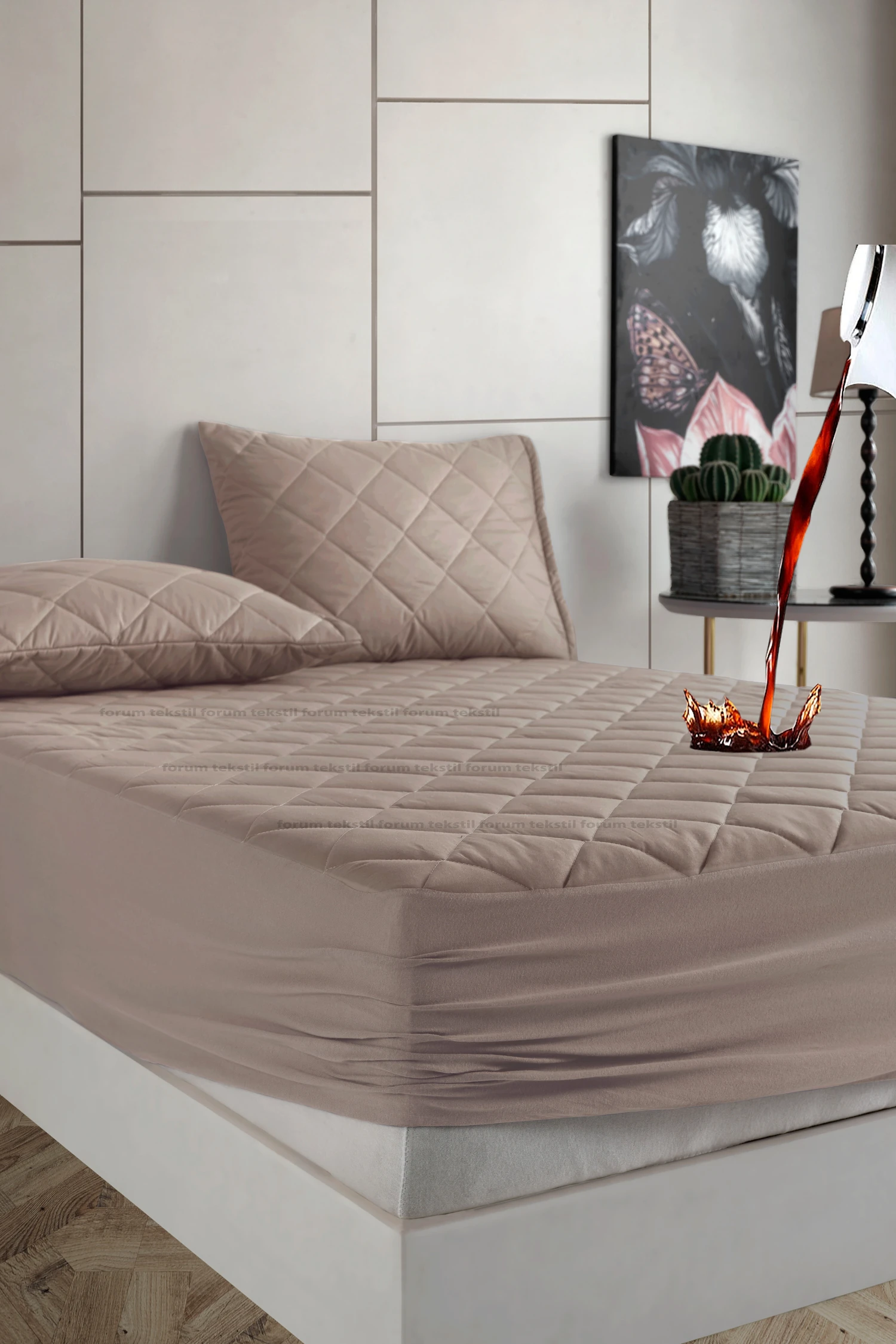 Renkli Sıvı Geçirmez Kapitone Pamuk Lastikli Çarşaf Takımı (2 Adet Yastık Koruyucu Dahil)