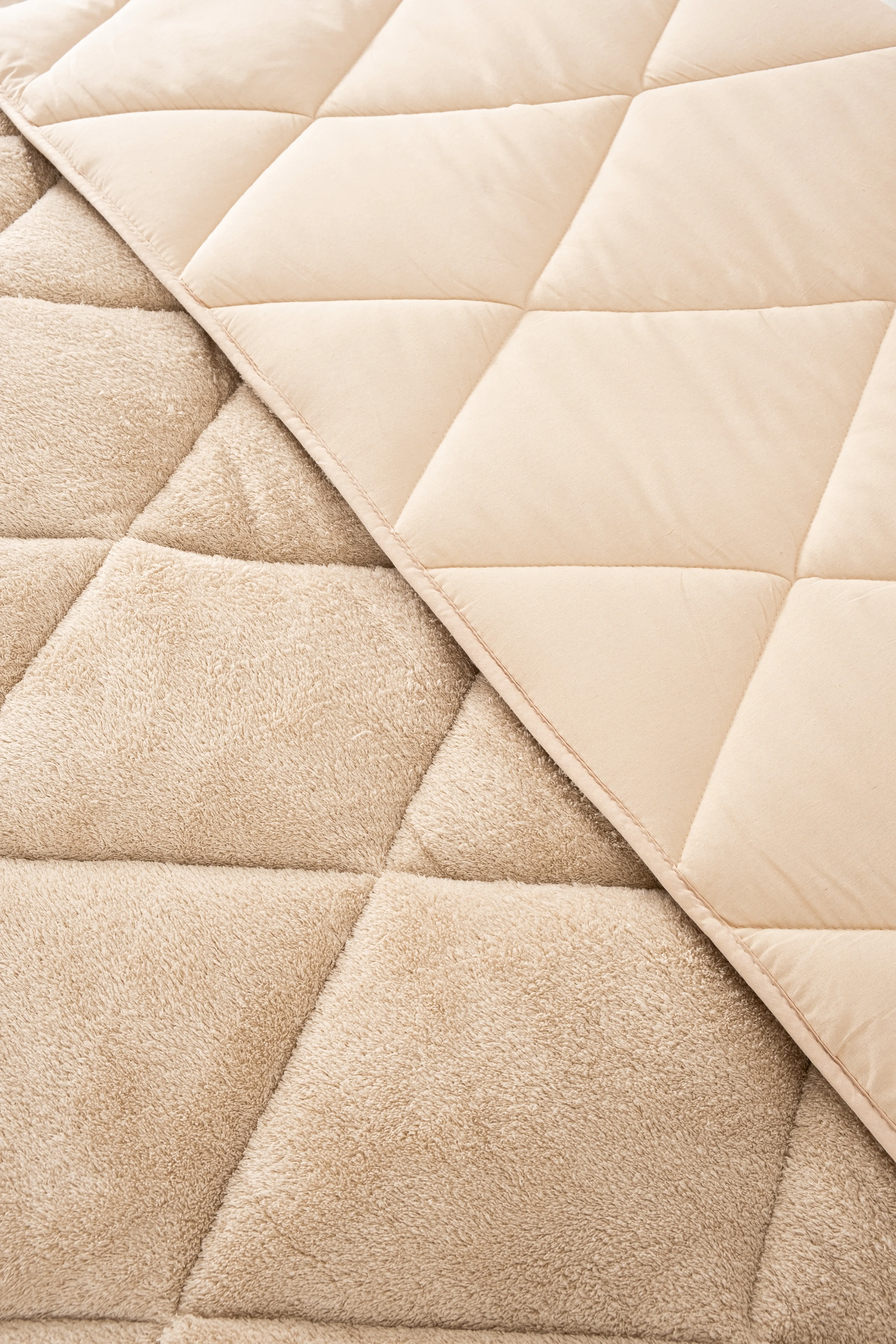 Çift Kişilik Lüx Bej Rengi Wellsoft Yorgan Çift Taraflı 195x215 cm