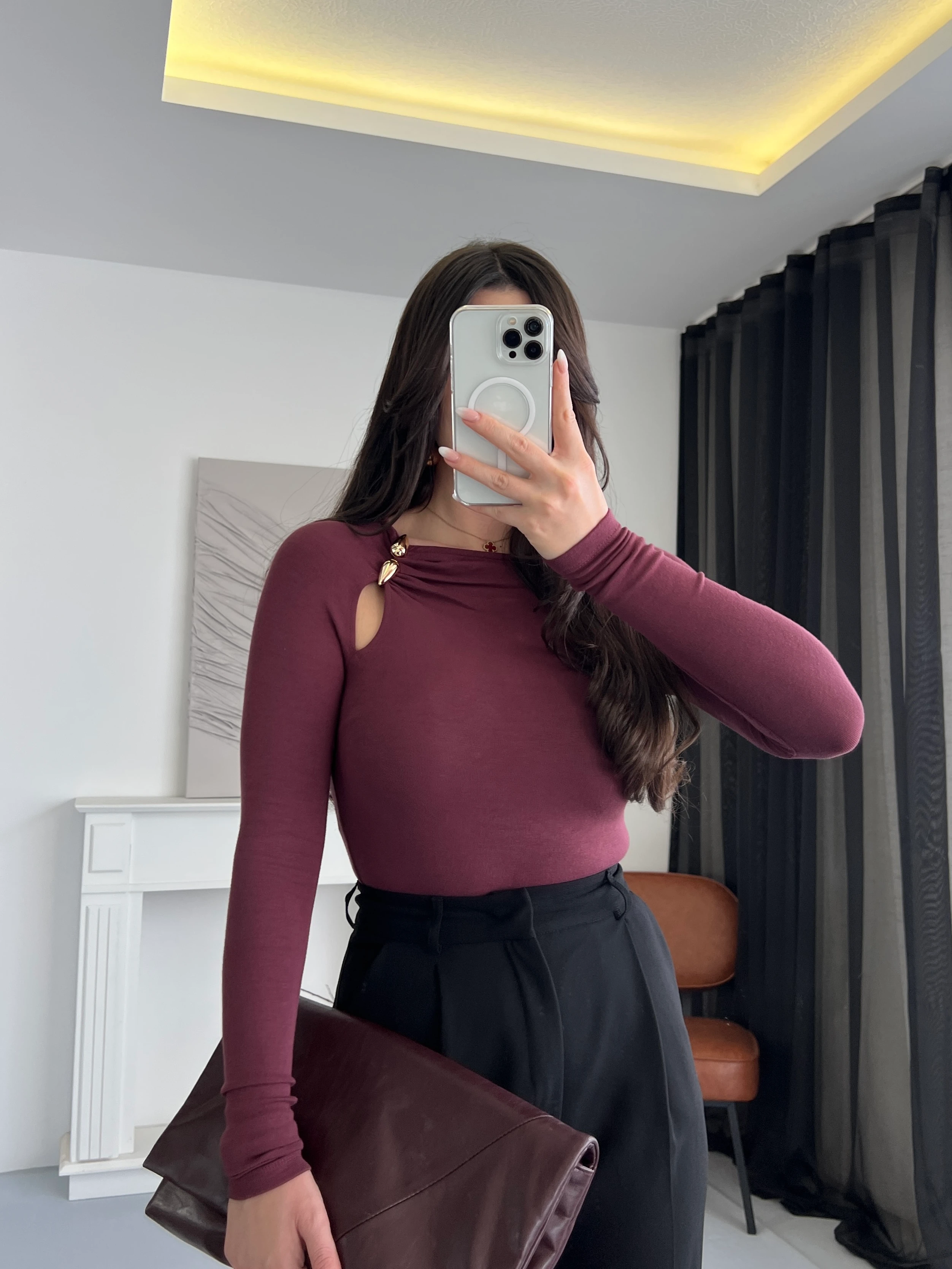 Gold Aksesuar Detaylı Bluz