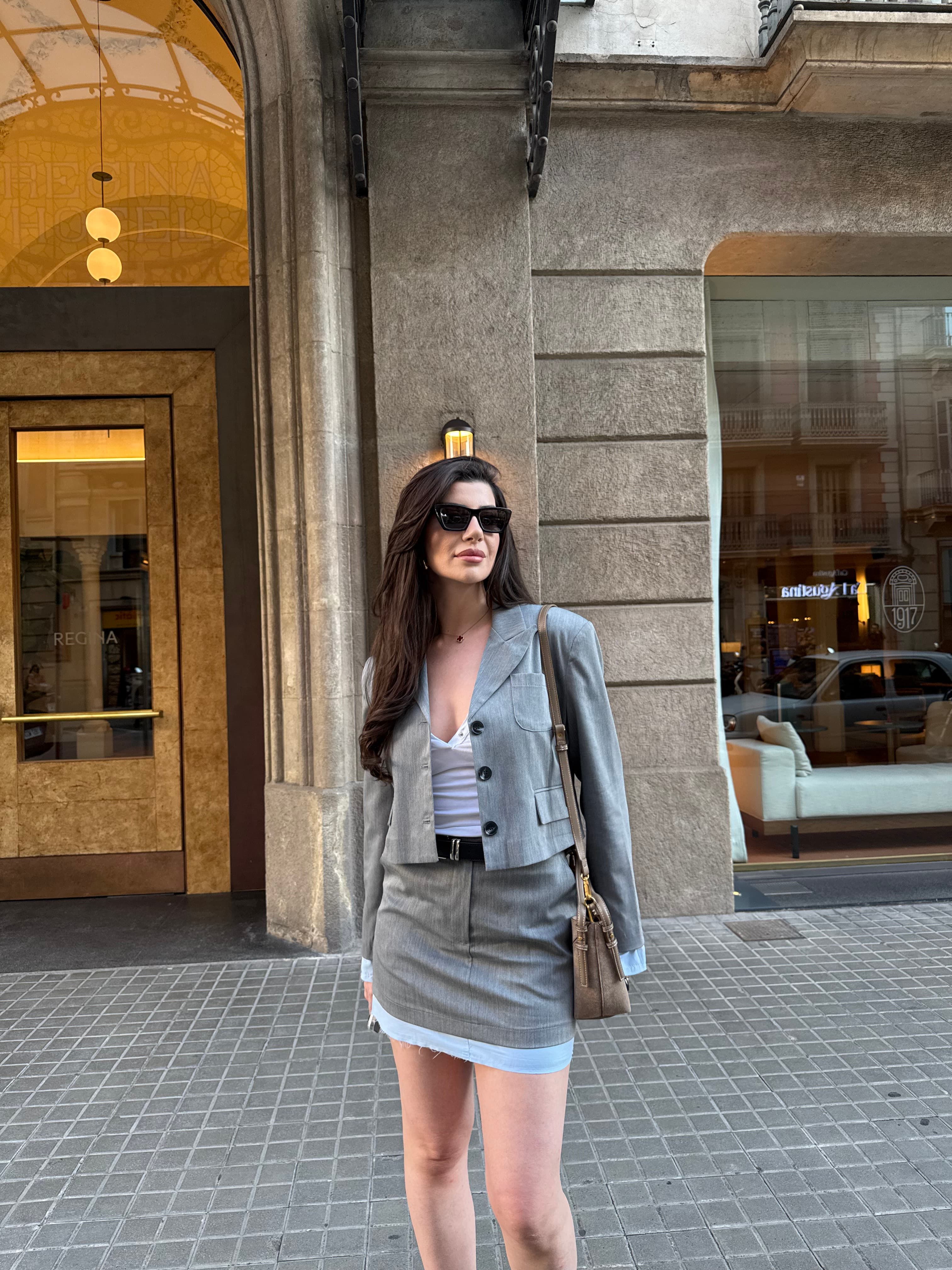 Kumaş Geçişli Gri Mini Blazer Ceket