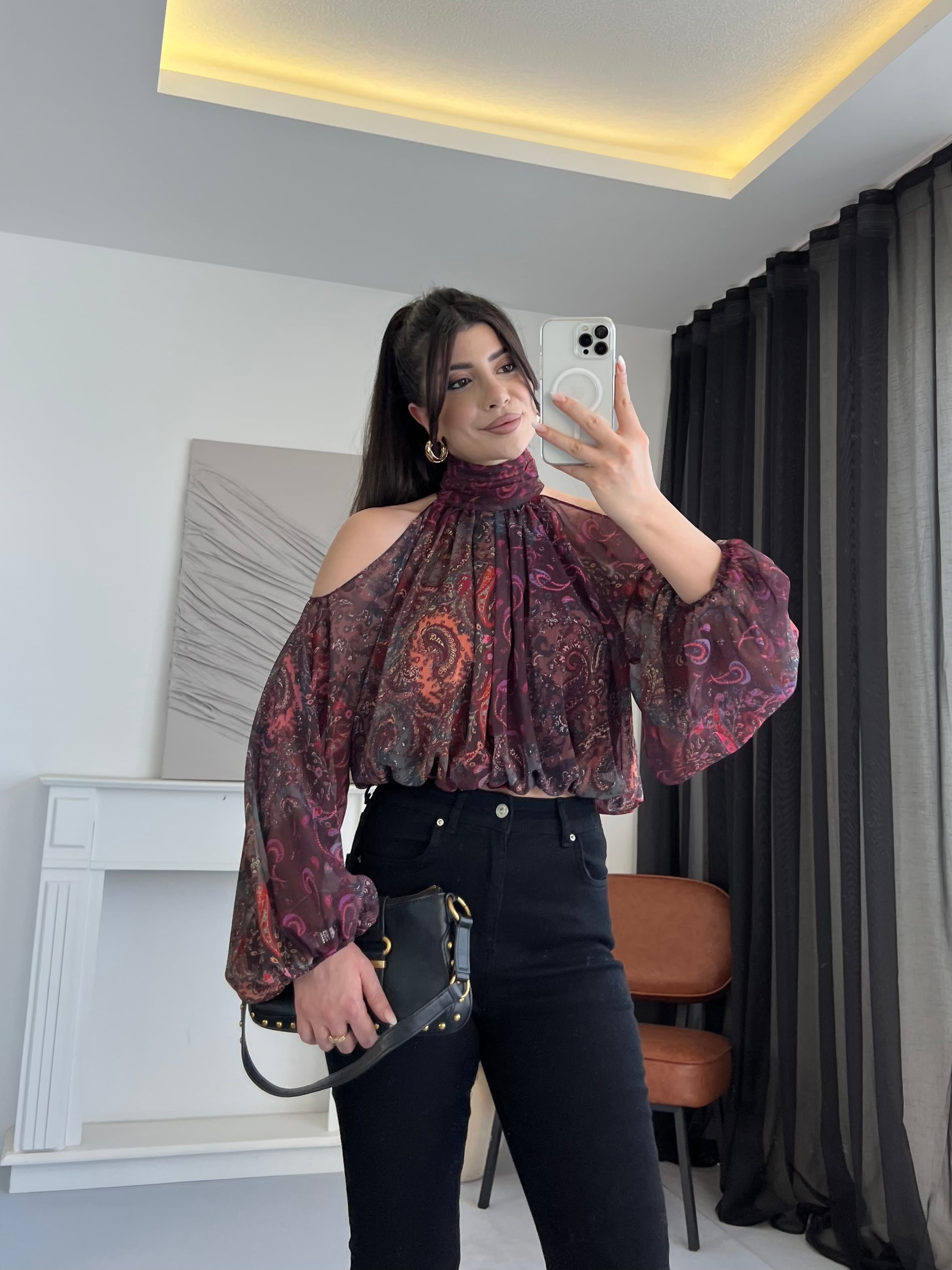 Omuz Dekolteli Büzgülü Şifon Bluz - Bordo